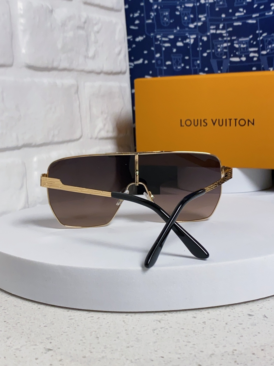 LV sunglasses