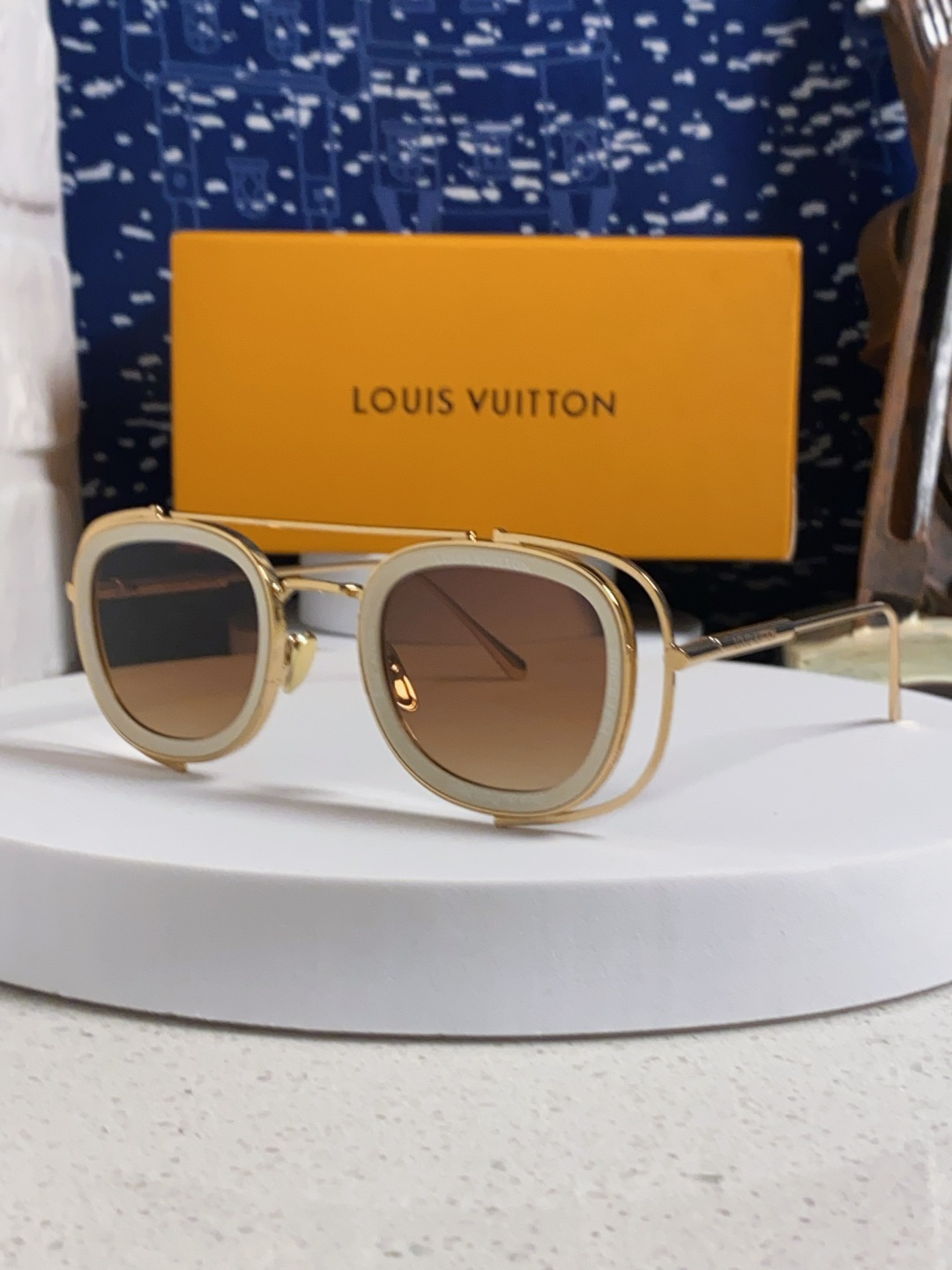 LV sunglasses