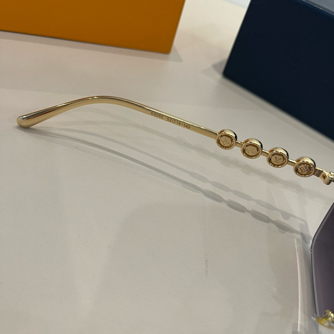 LV sunglasses