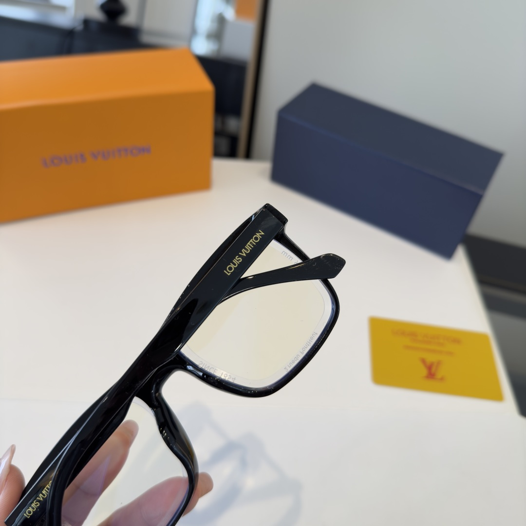 LV sunglasses