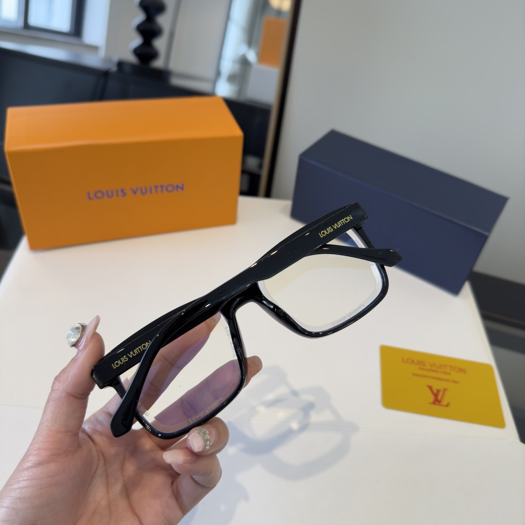 LV sunglasses