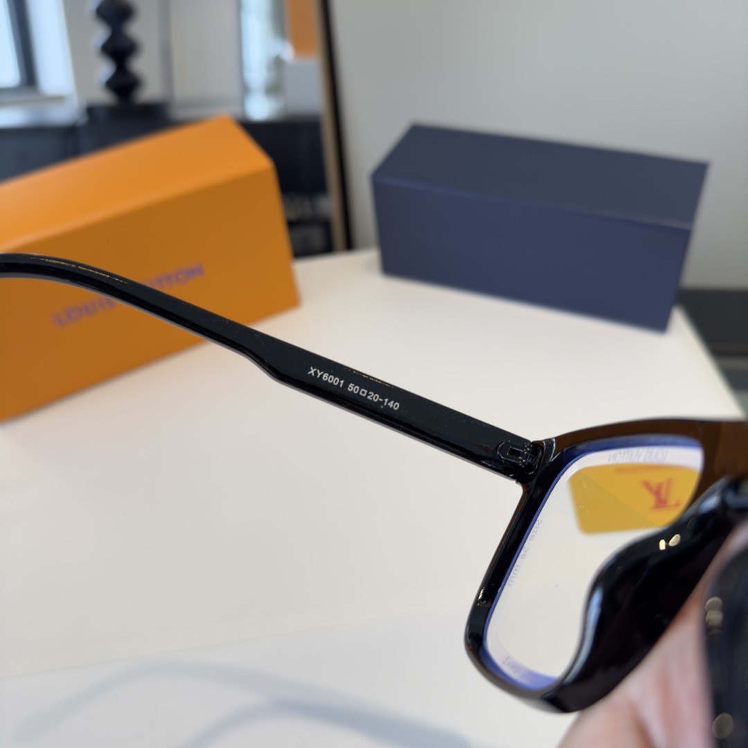 LV sunglasses