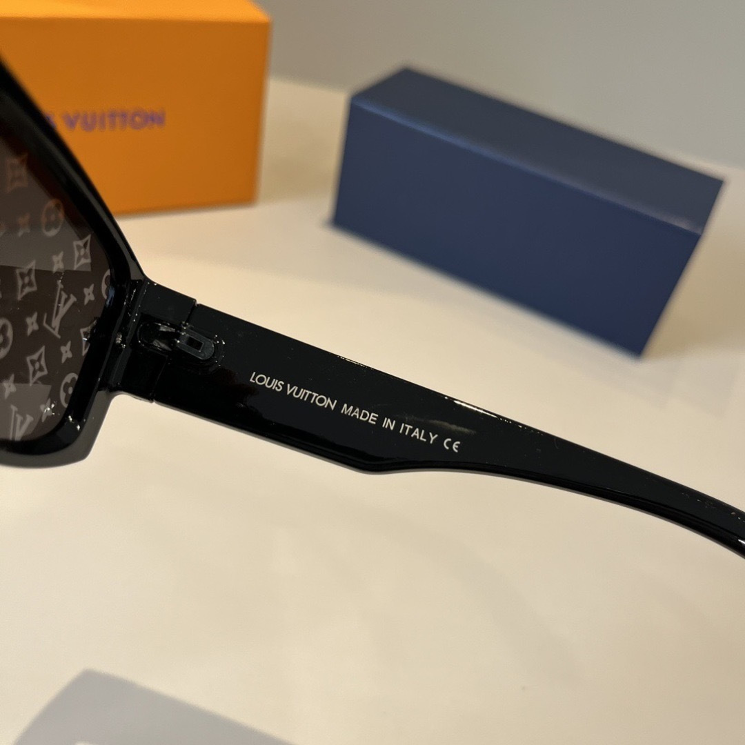 LV sunglasses
