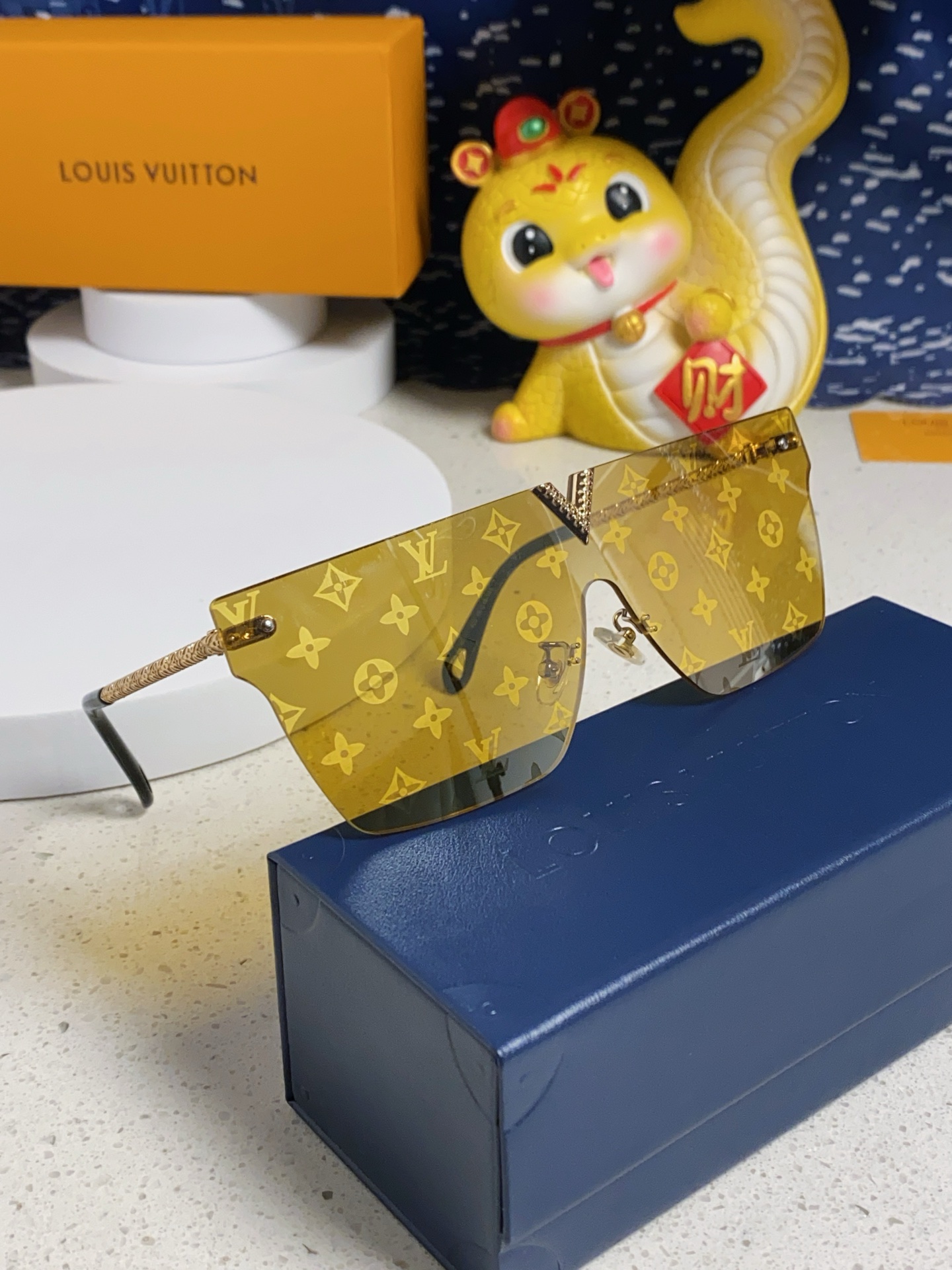 LV sunglasses