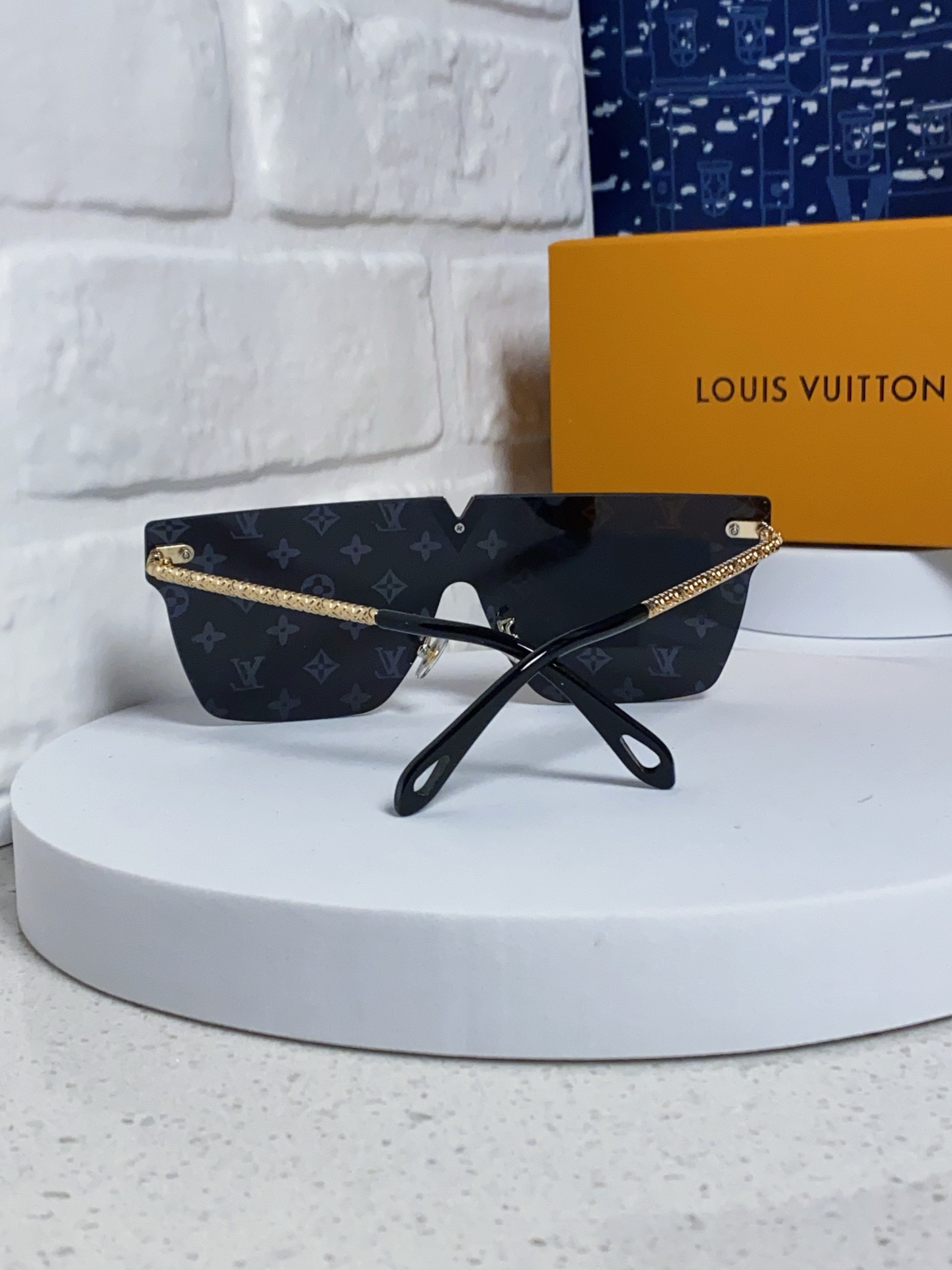 LV sunglasses