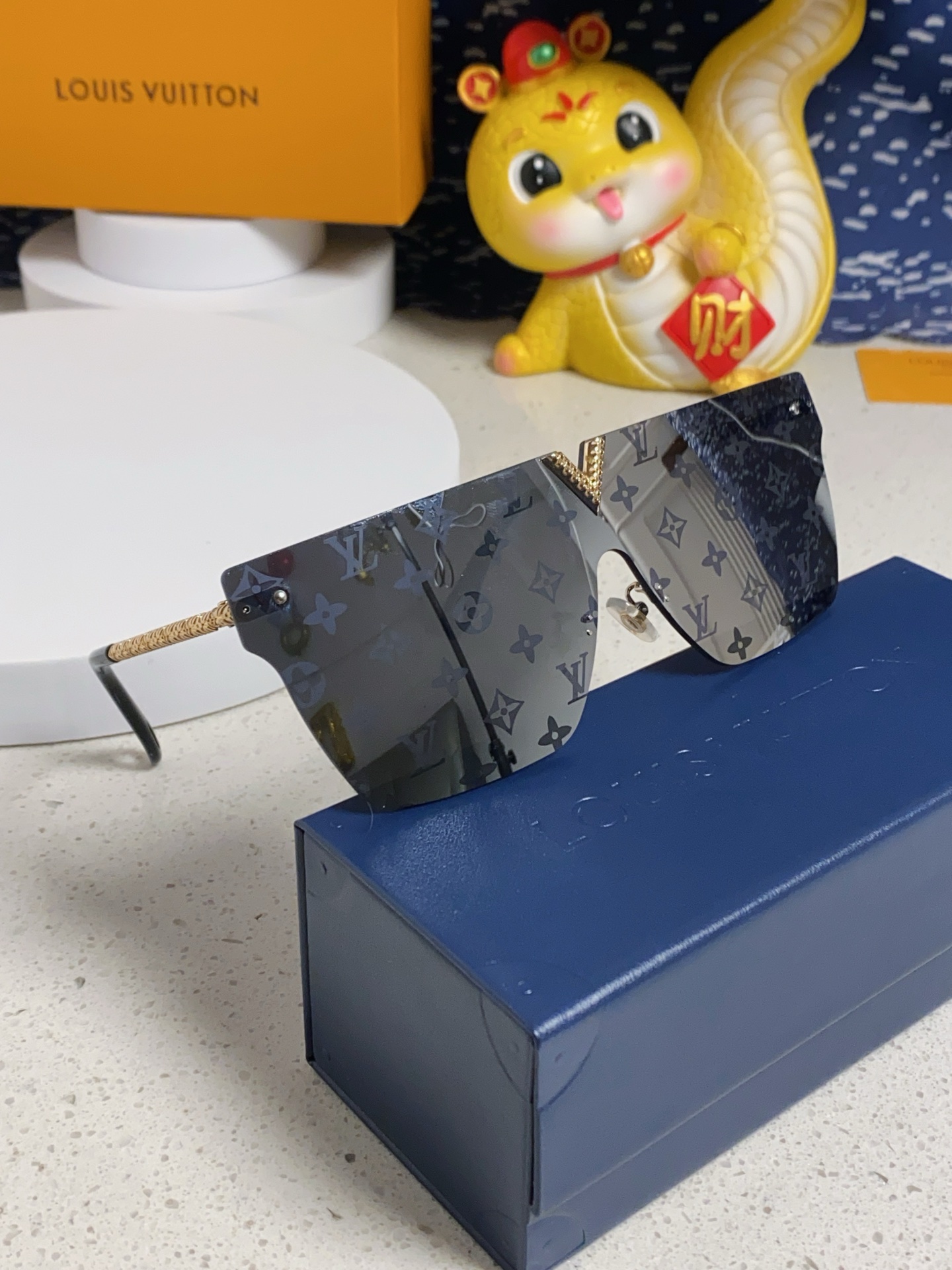 LV sunglasses