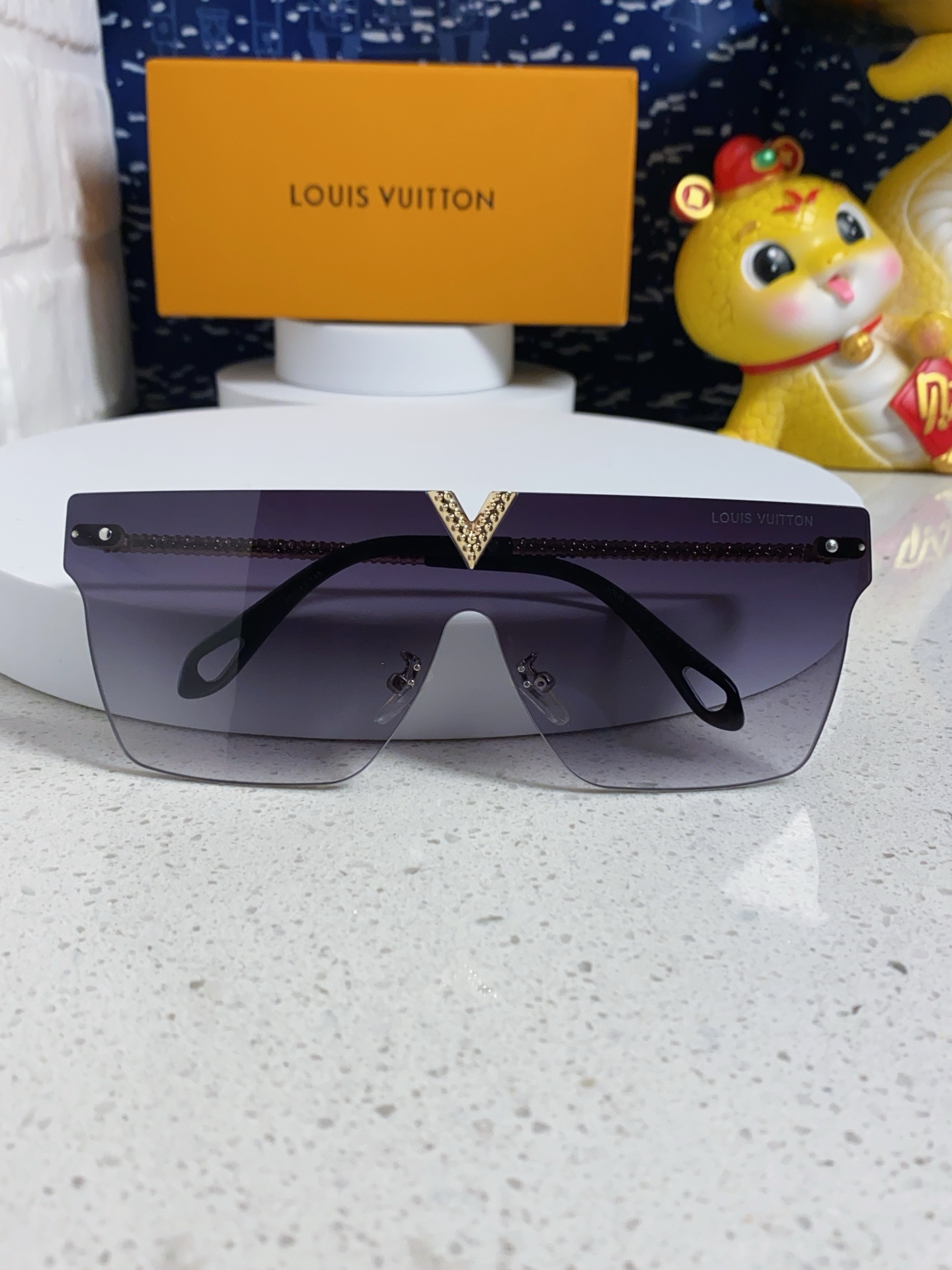LV sunglasses