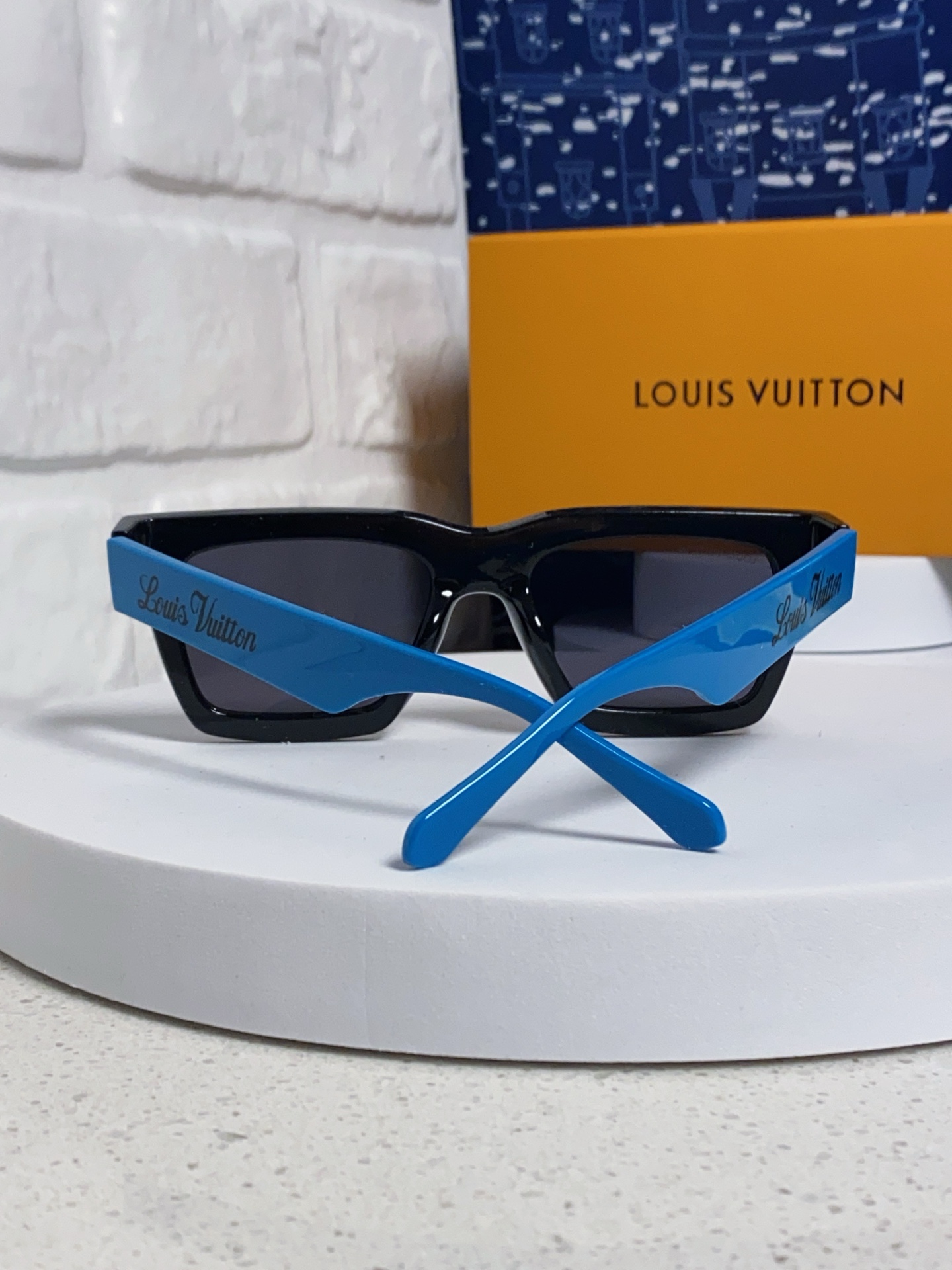 LV sunglasses