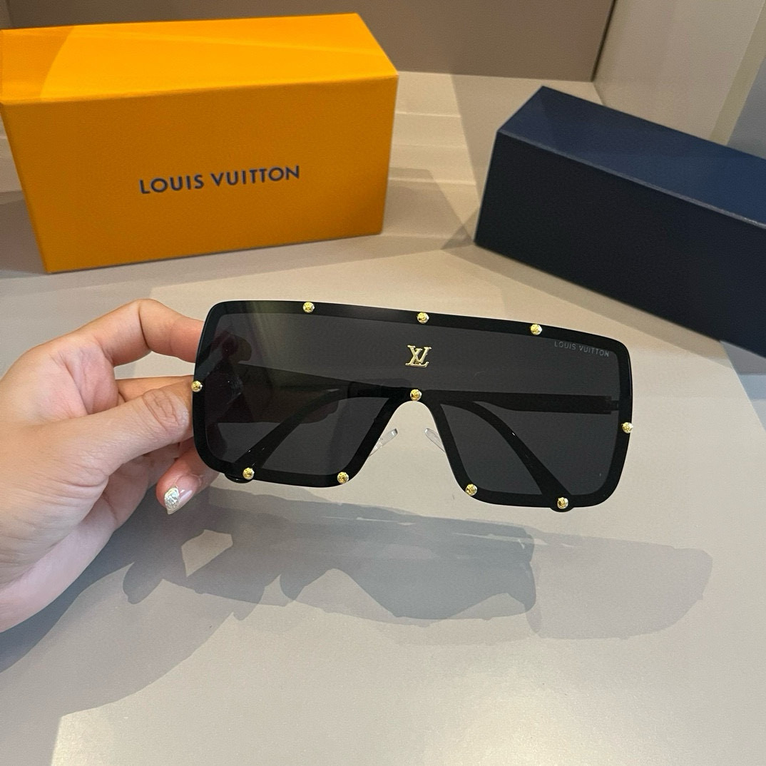 LV sunglasses