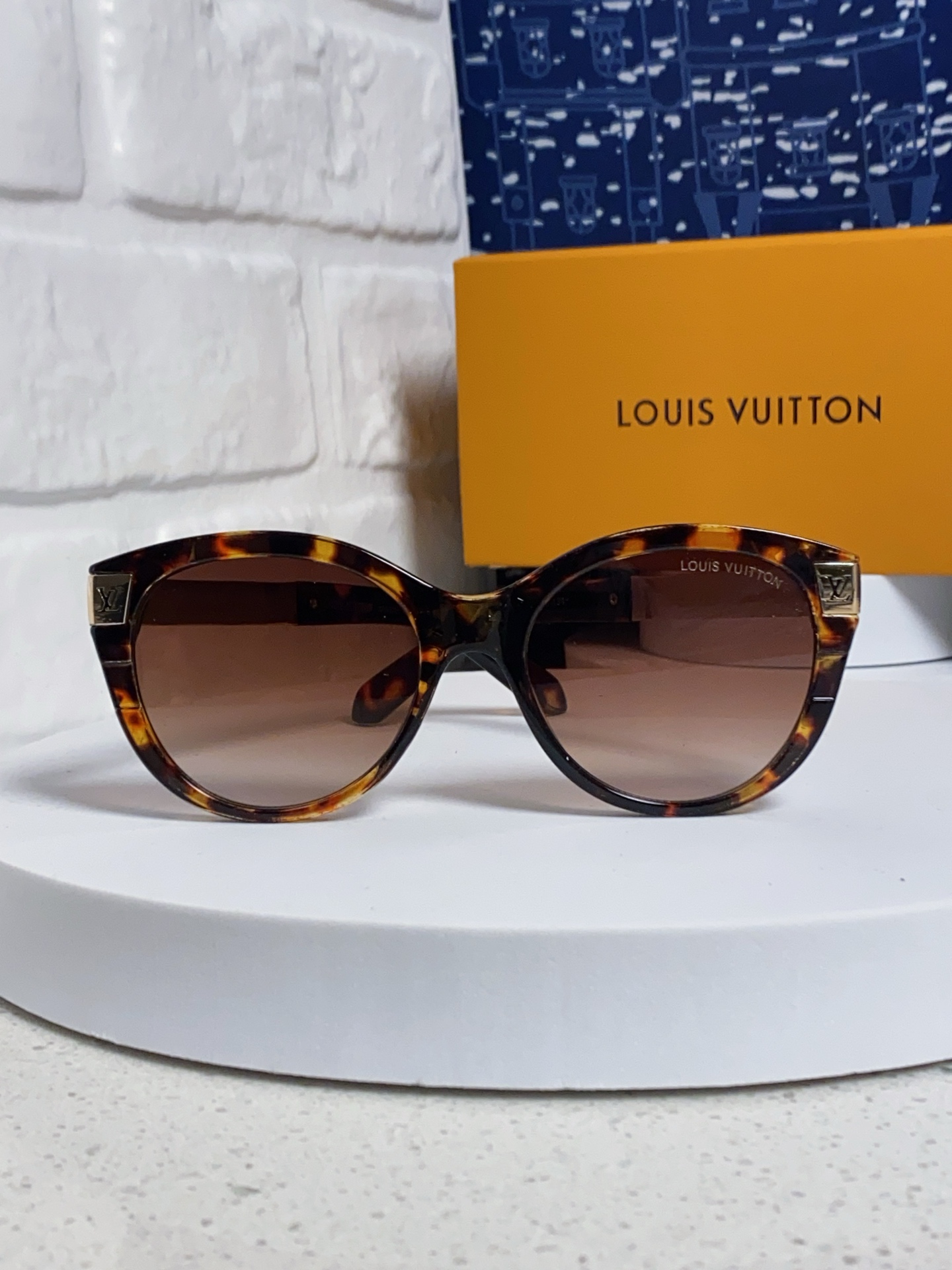 LV sunglasses