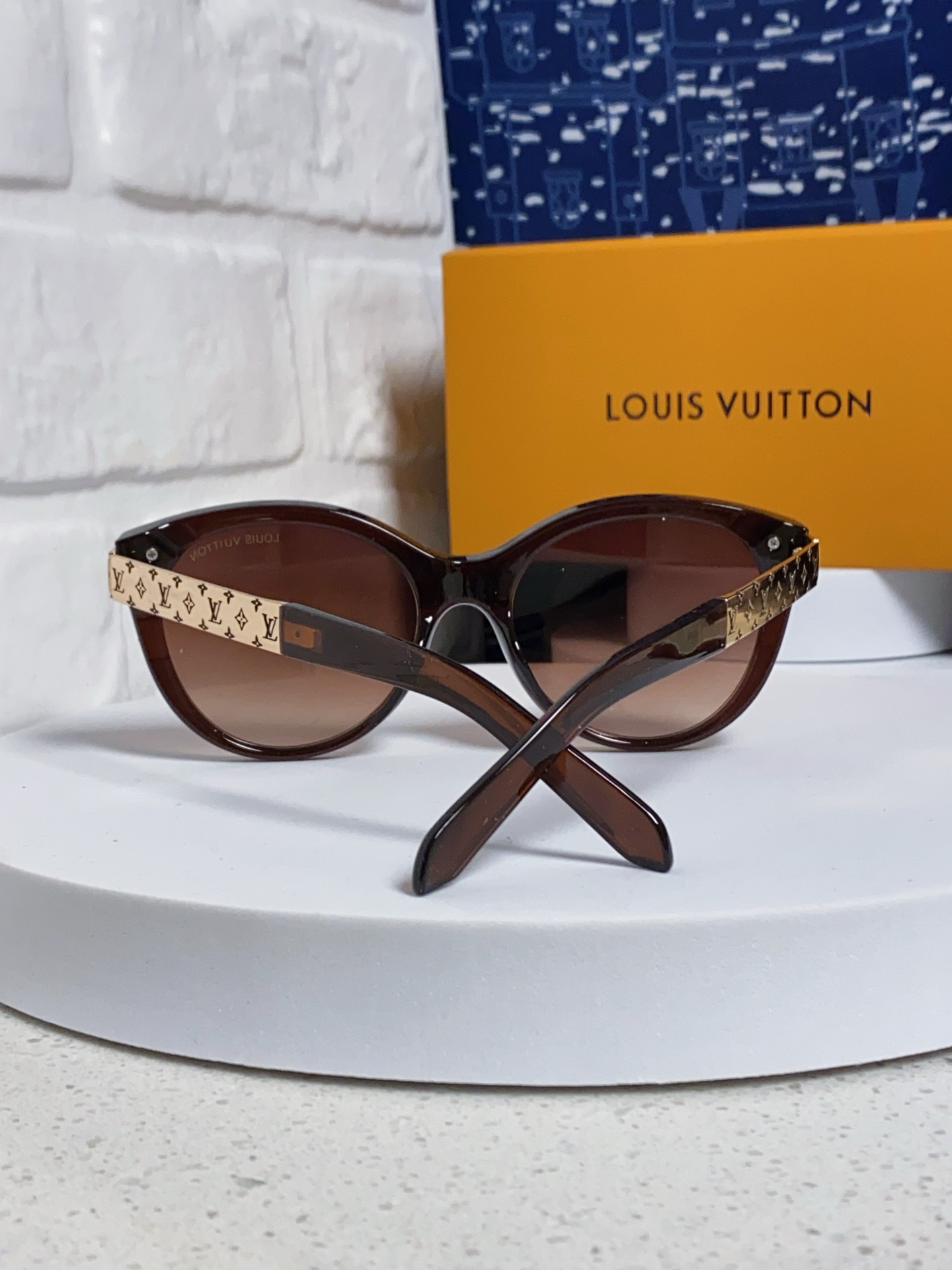 LV sunglasses