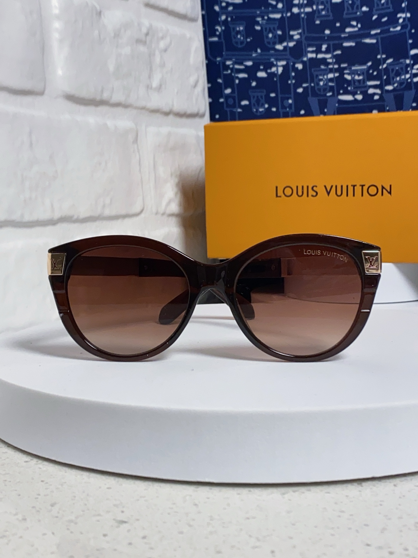 LV sunglasses
