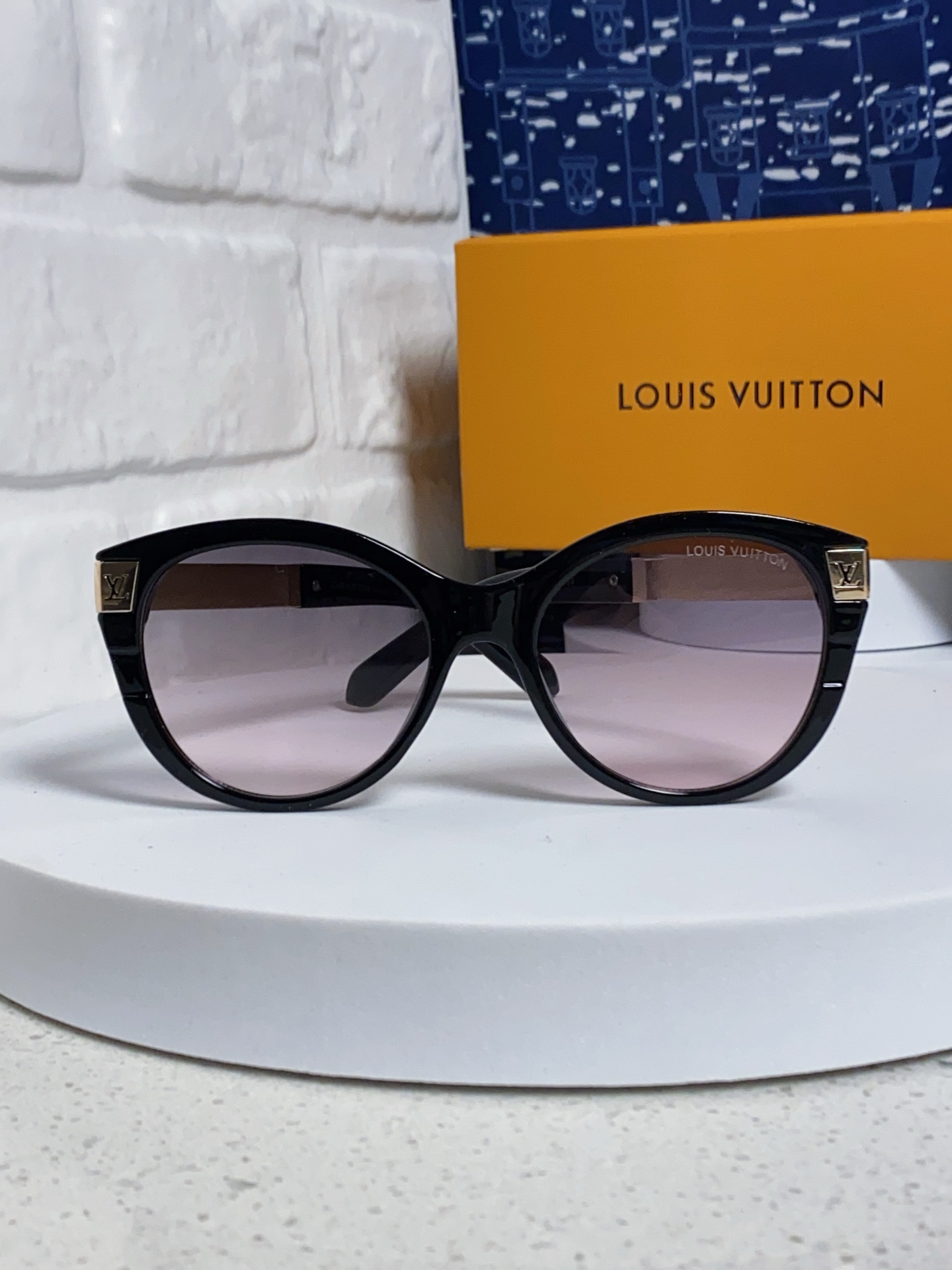 LV sunglasses