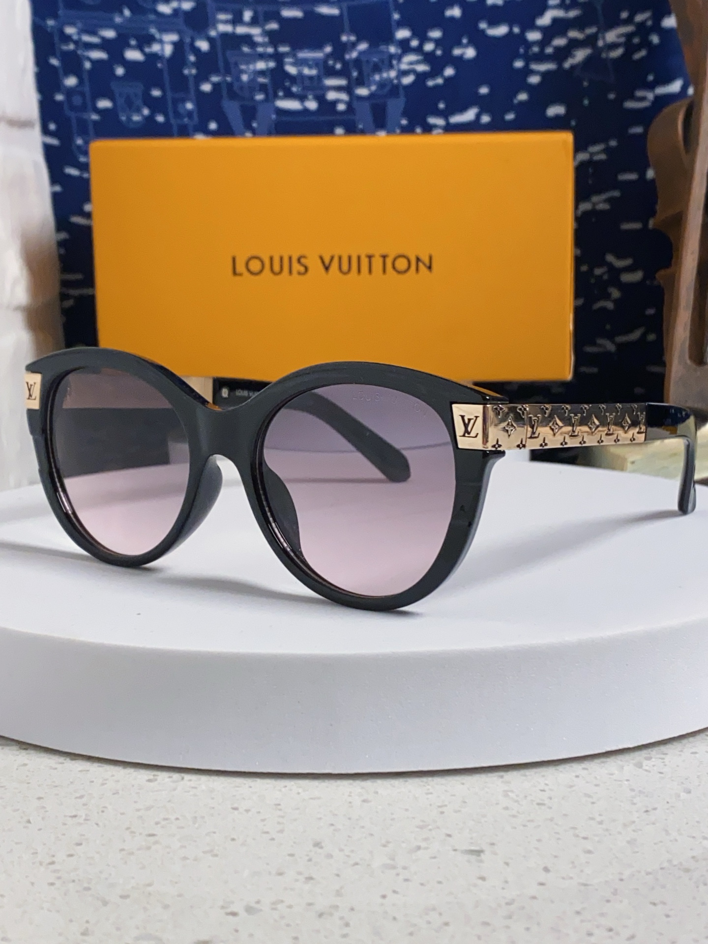 LV sunglasses