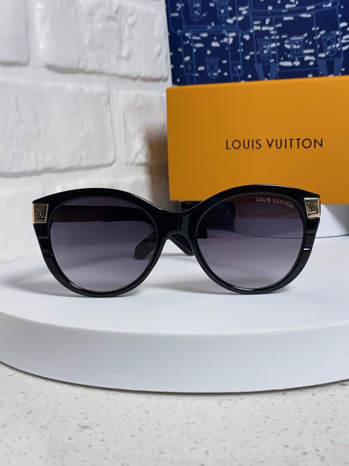 LV sunglasses