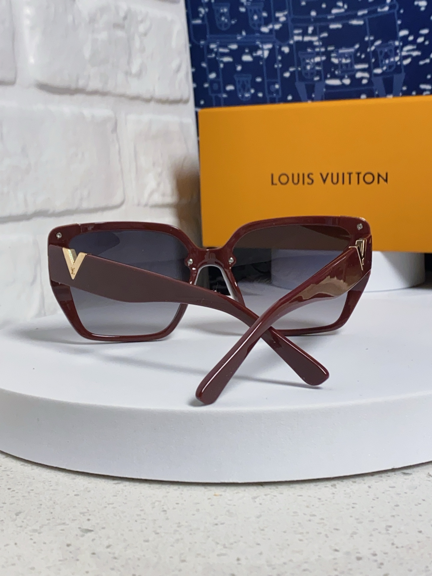 LV sunglasses