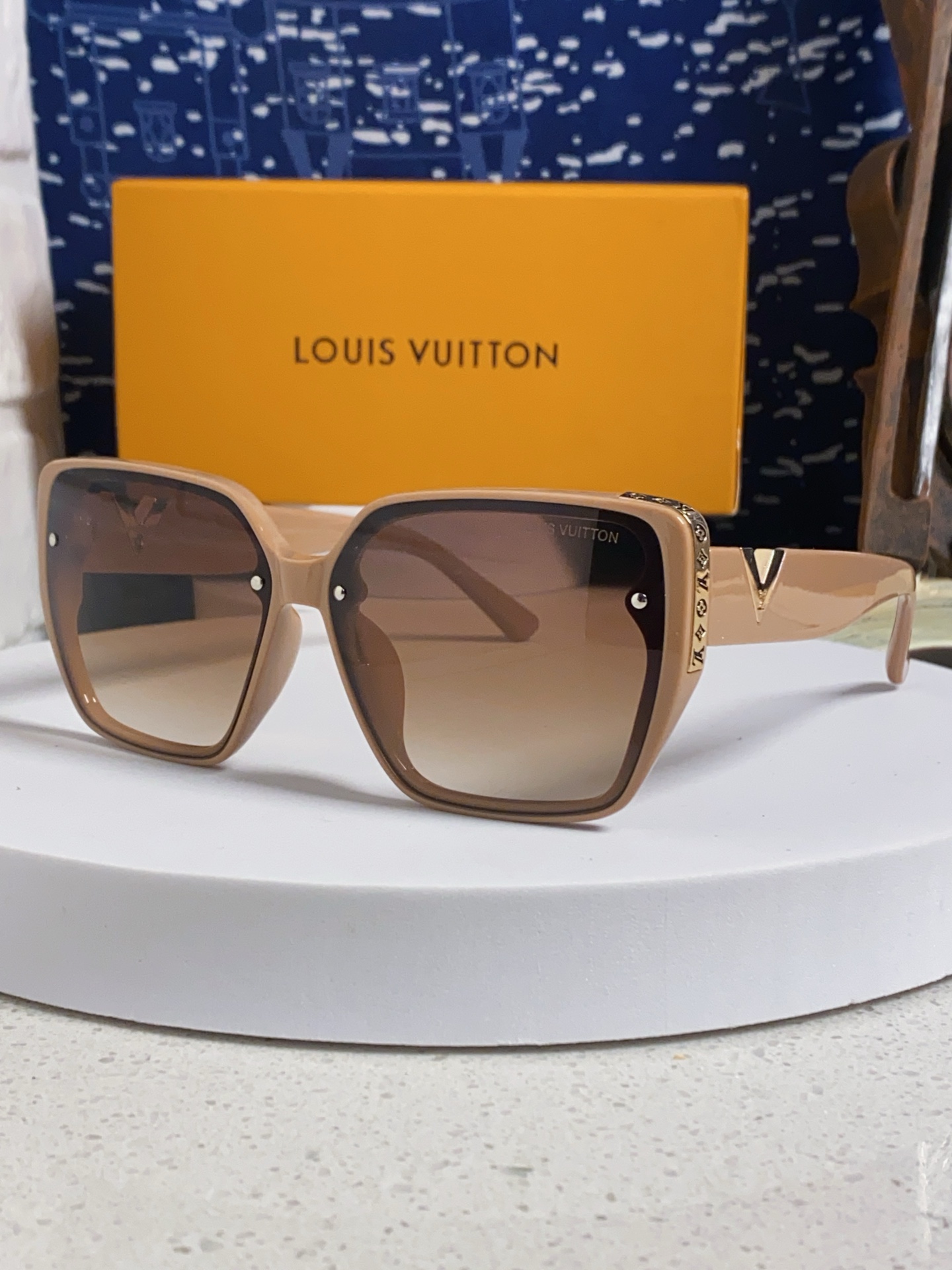 LV sunglasses