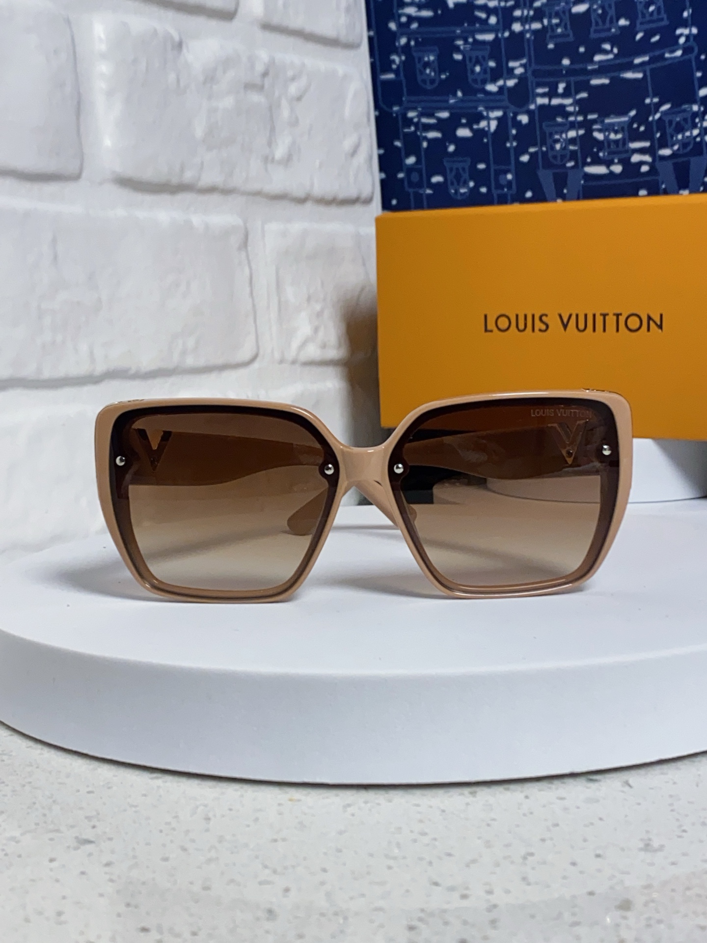 LV sunglasses