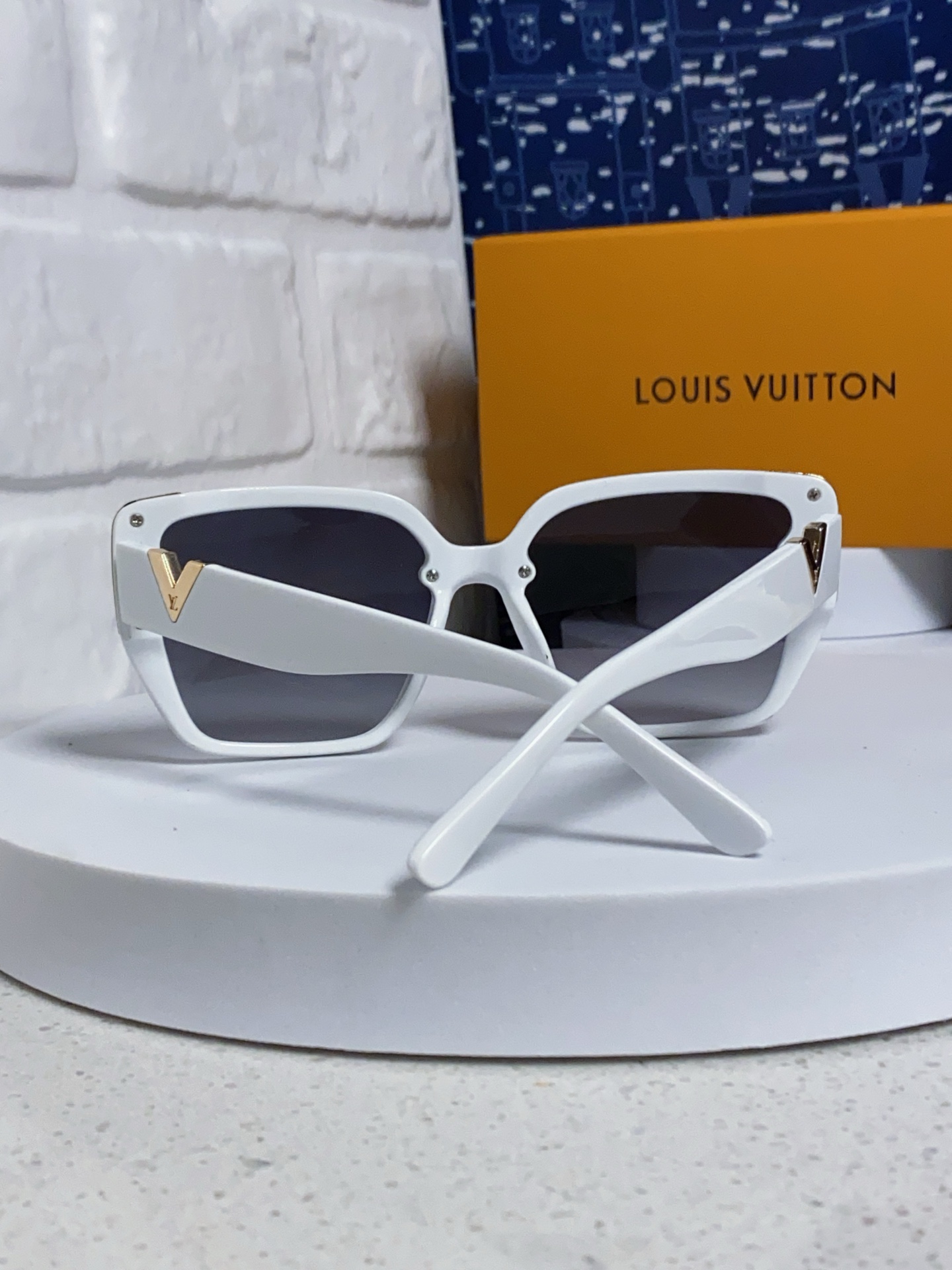 LV sunglasses