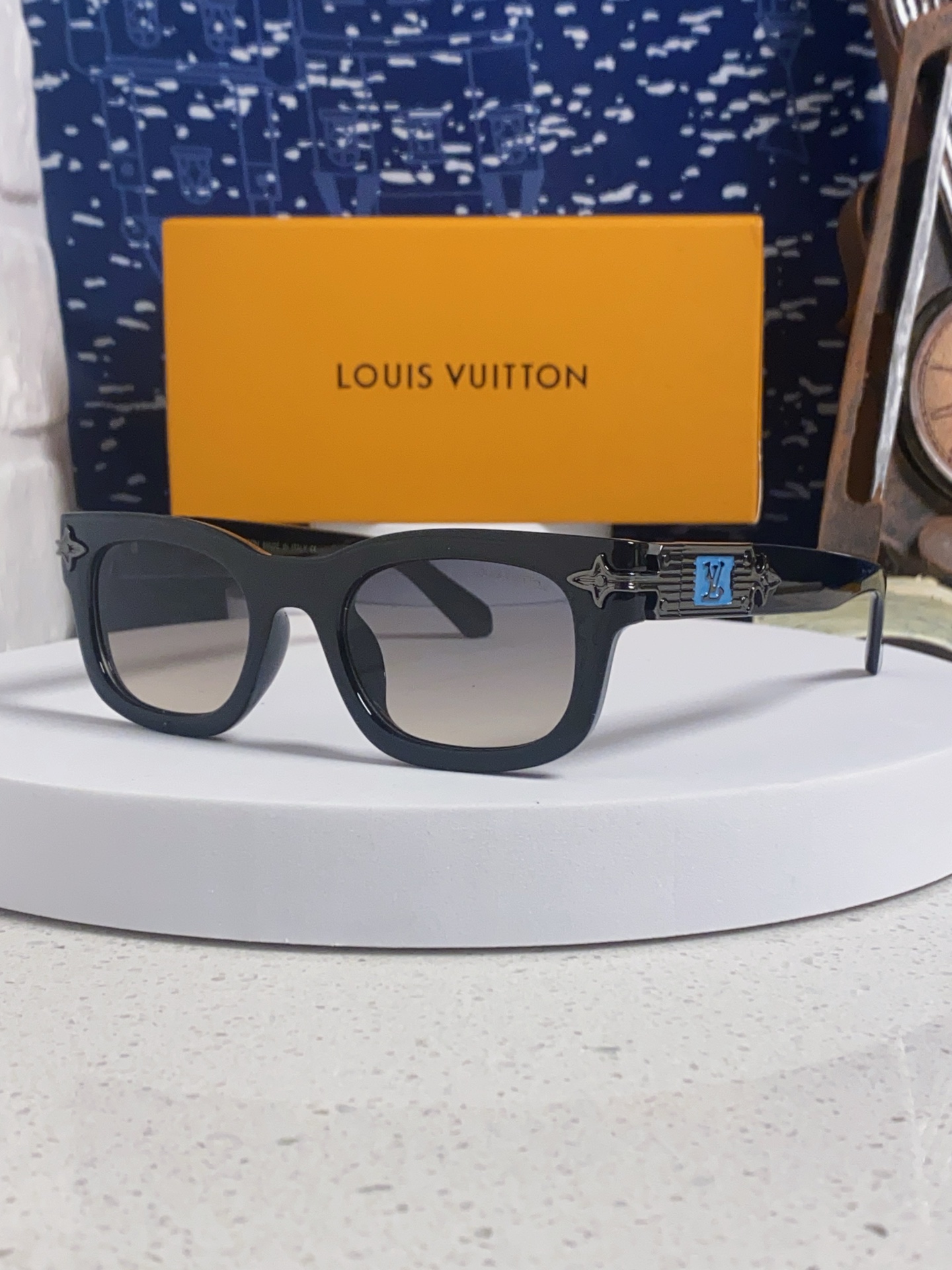 LV sunglasses