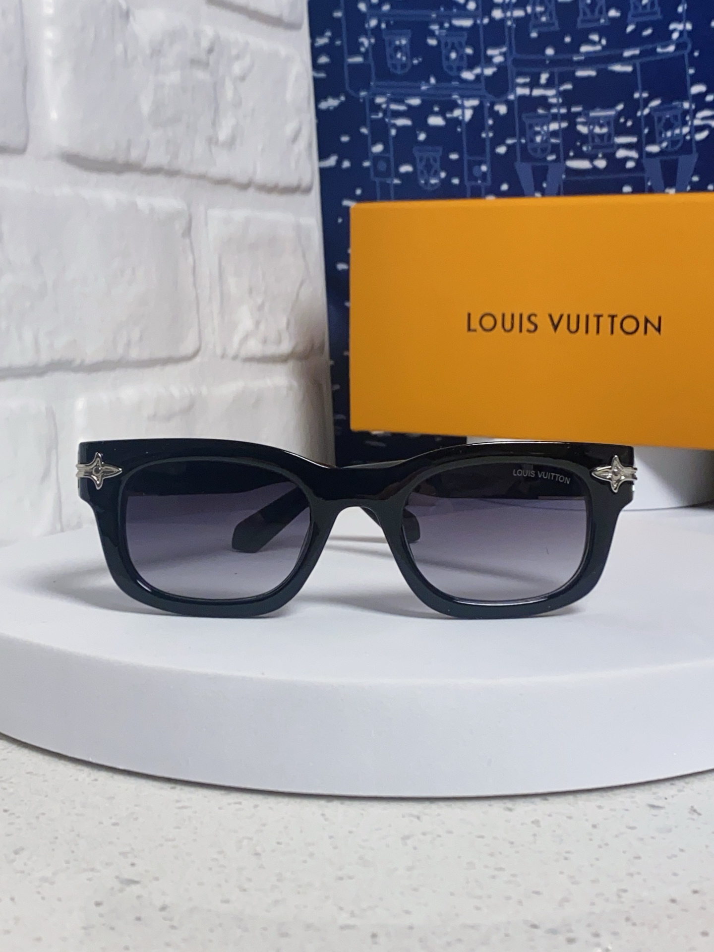 LV sunglasses