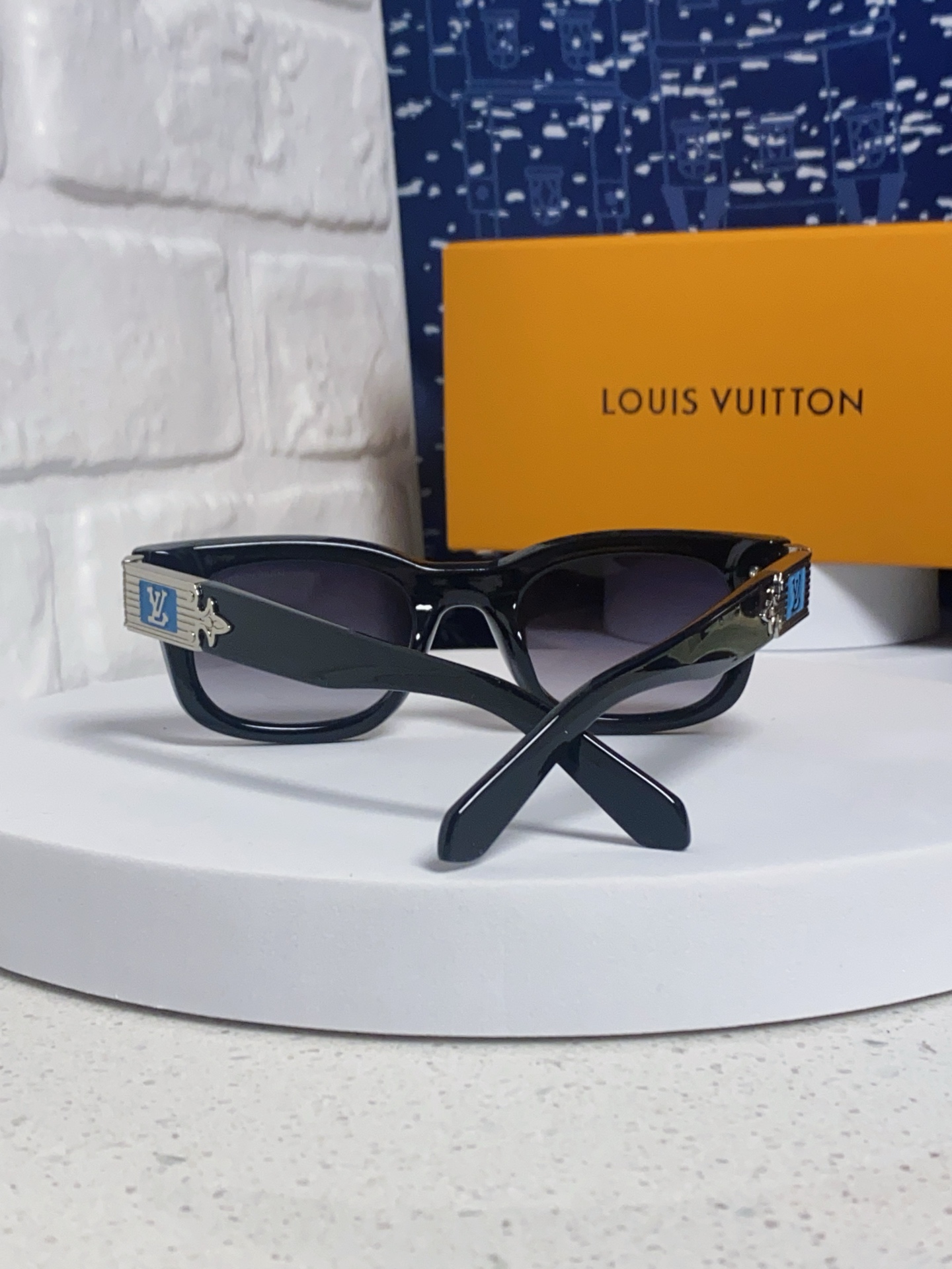 LV sunglasses