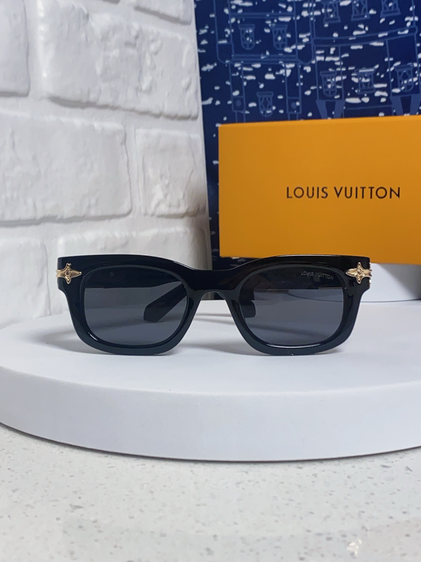 LV sunglasses