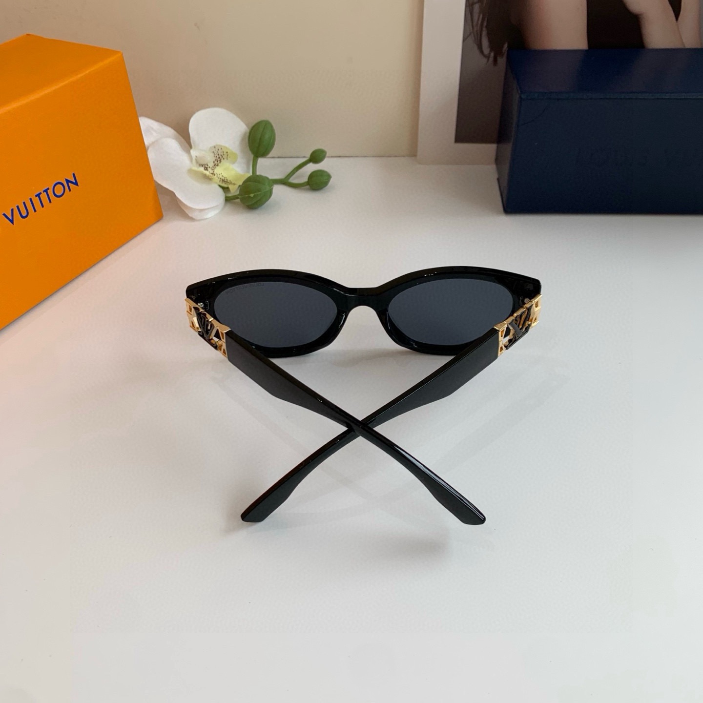 LV sunglasses