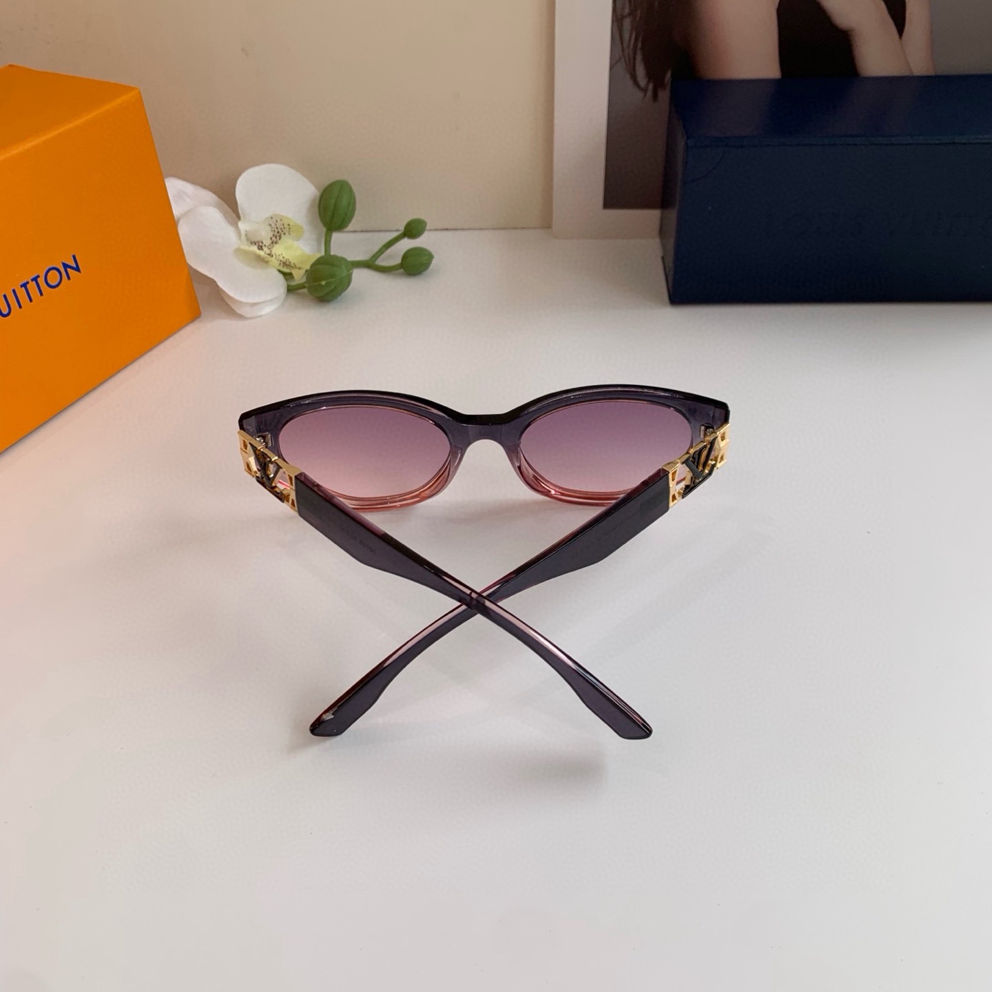 LV sunglasses