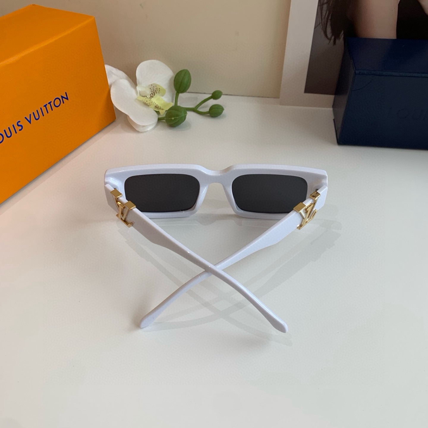 LV sunglasses