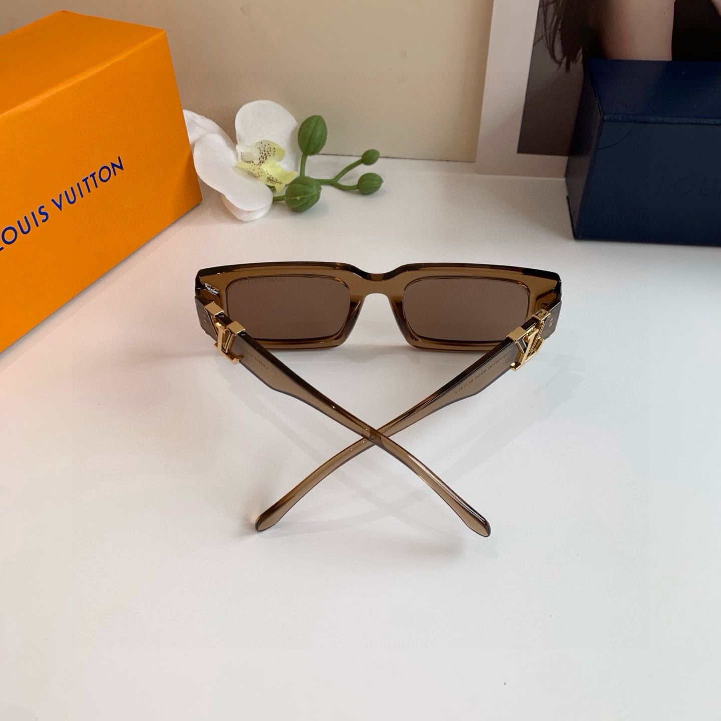 LV sunglasses