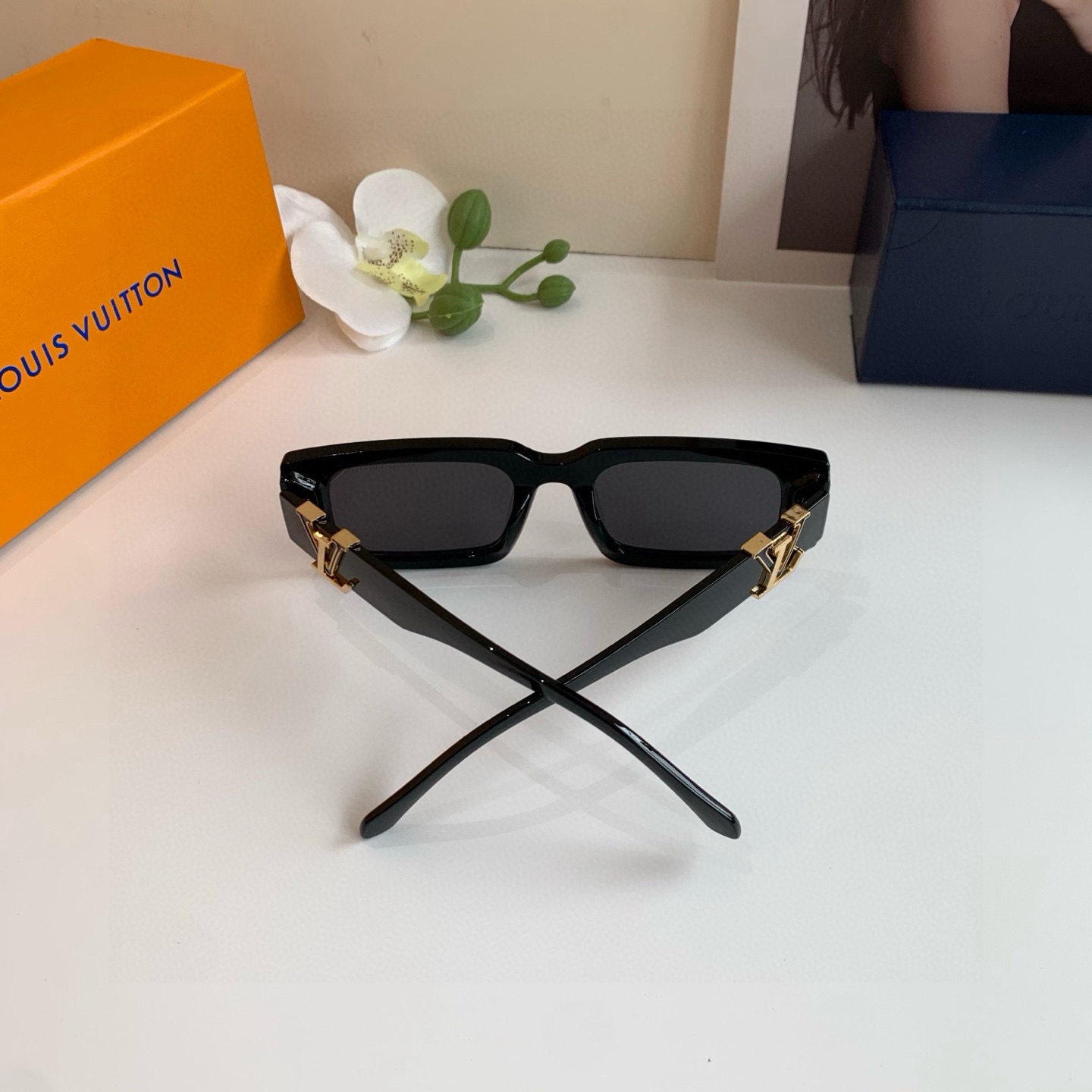 LV sunglasses