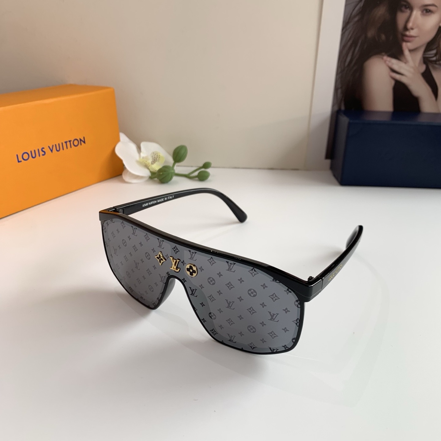 LV sunglasses