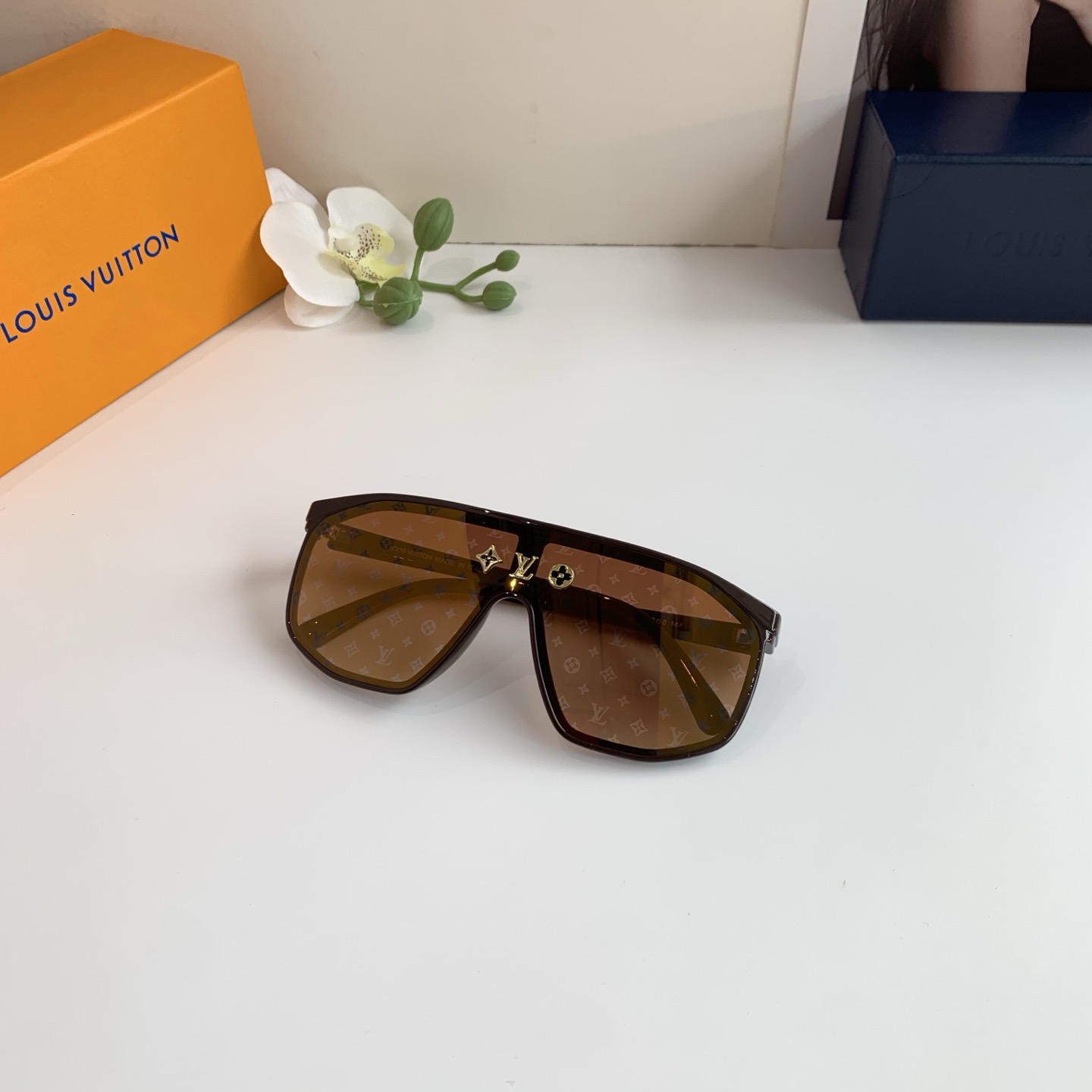 LV sunglasses