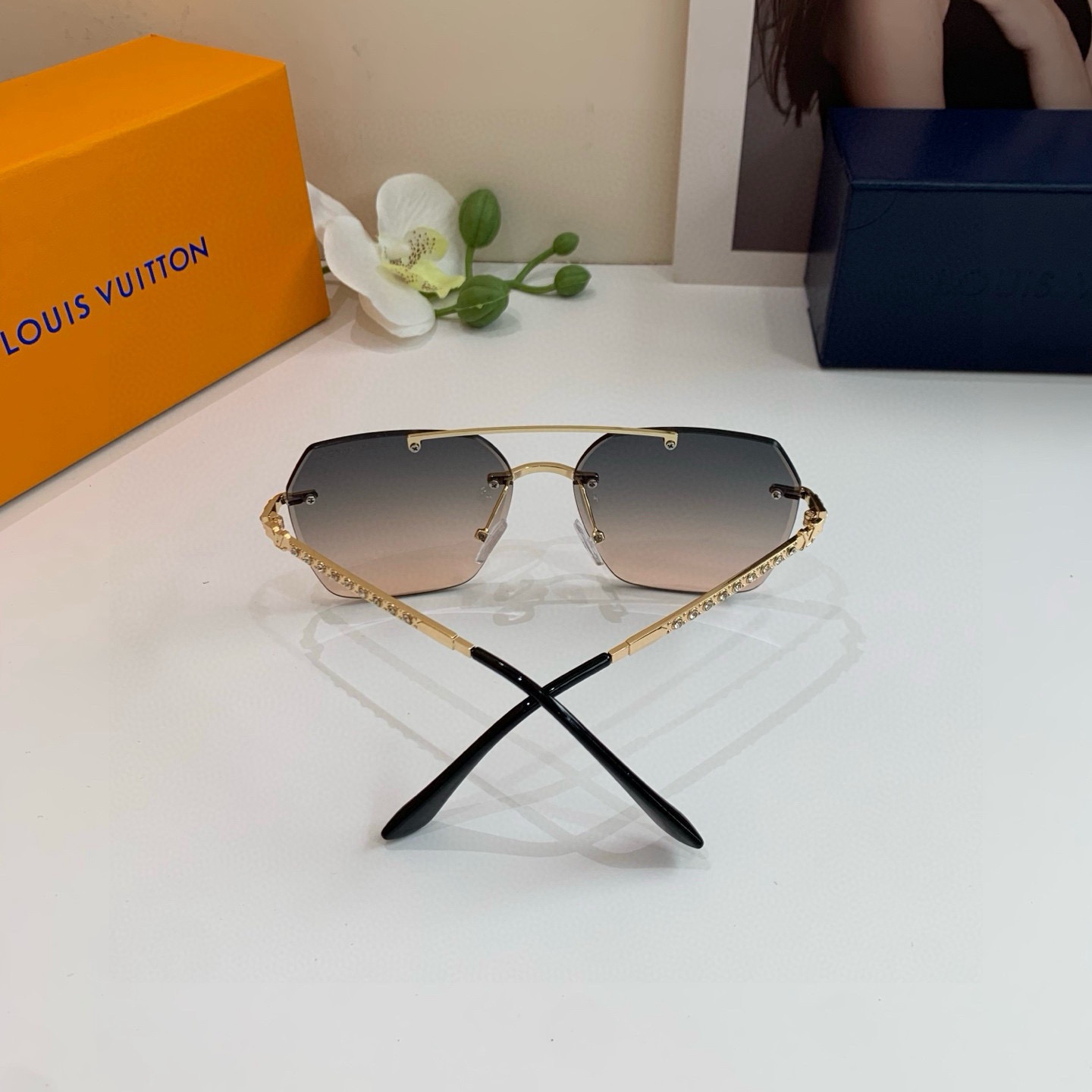 LV sunglasses