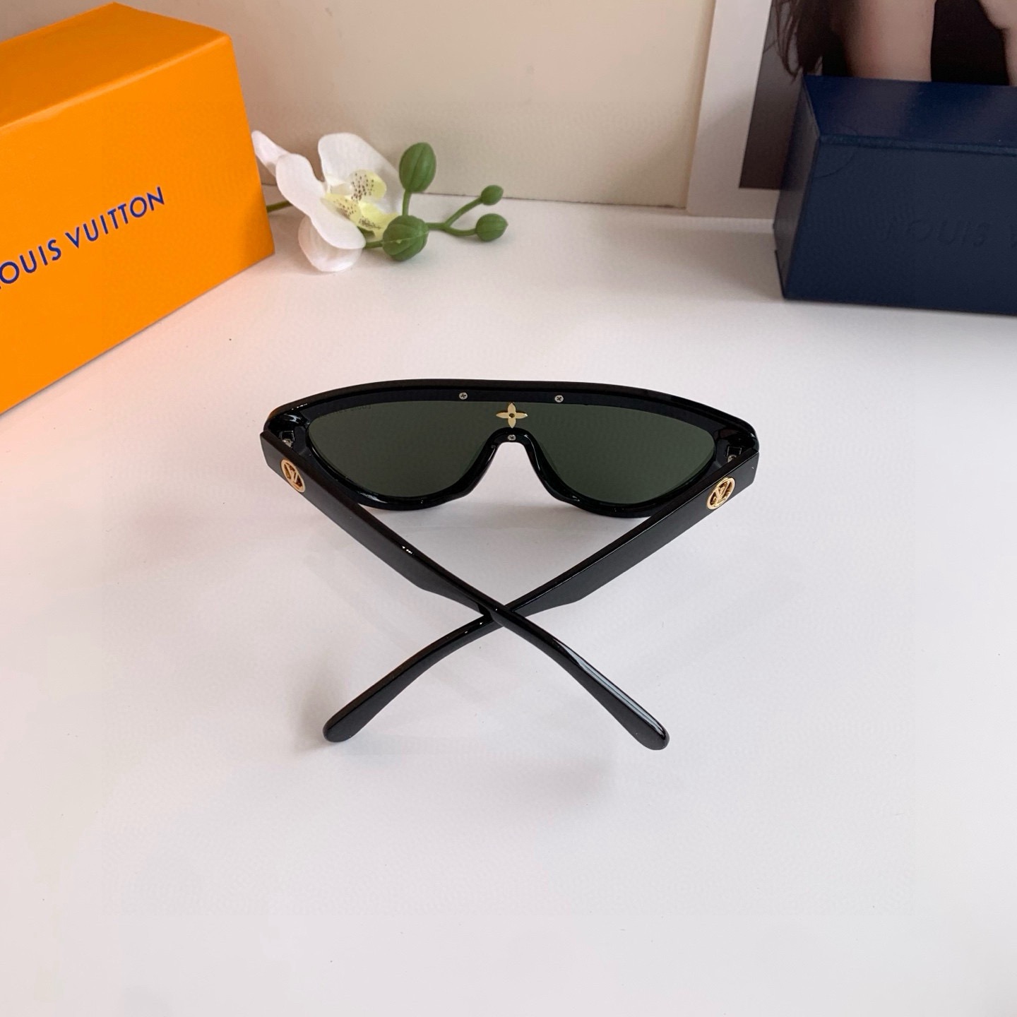 LV sunglasses