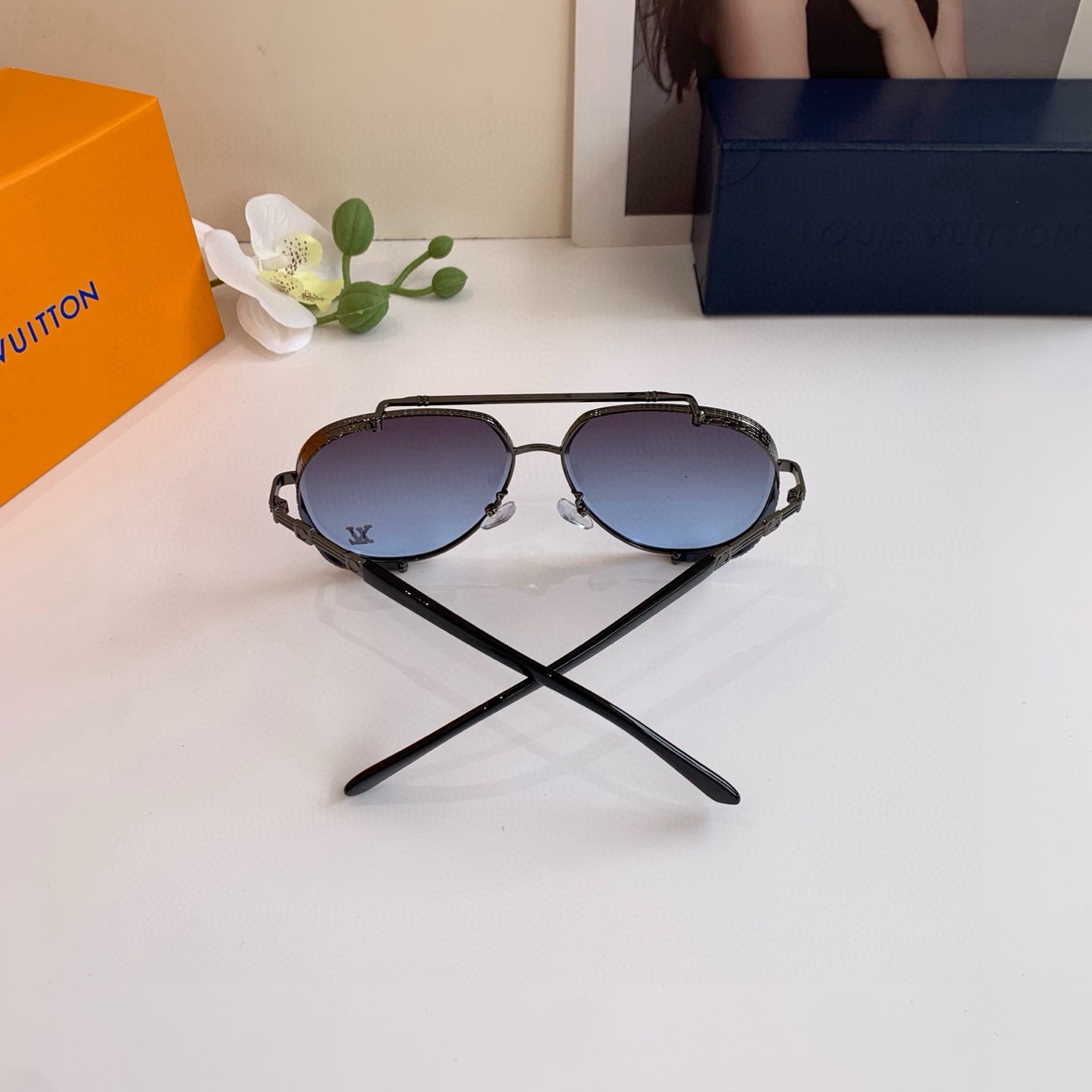LV sunglasses