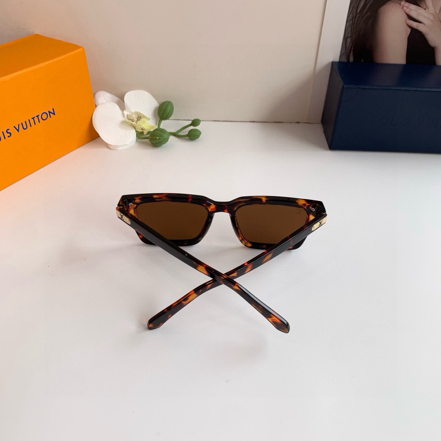 LV sunglasses