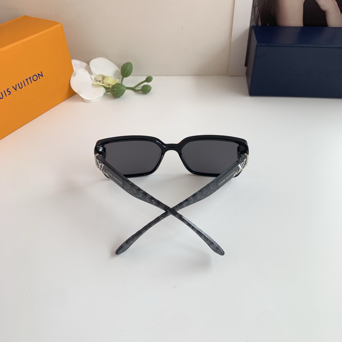 LV sunglasses