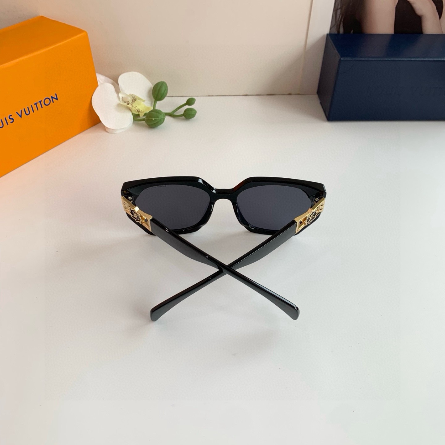 LV sunglasses