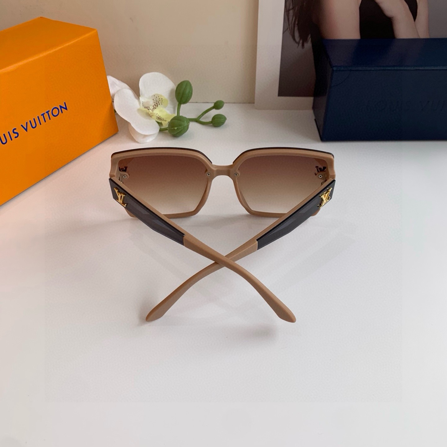 LV sunglasses