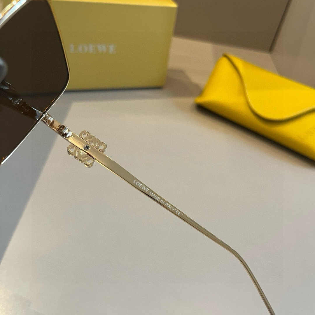 Loewe sunglasses