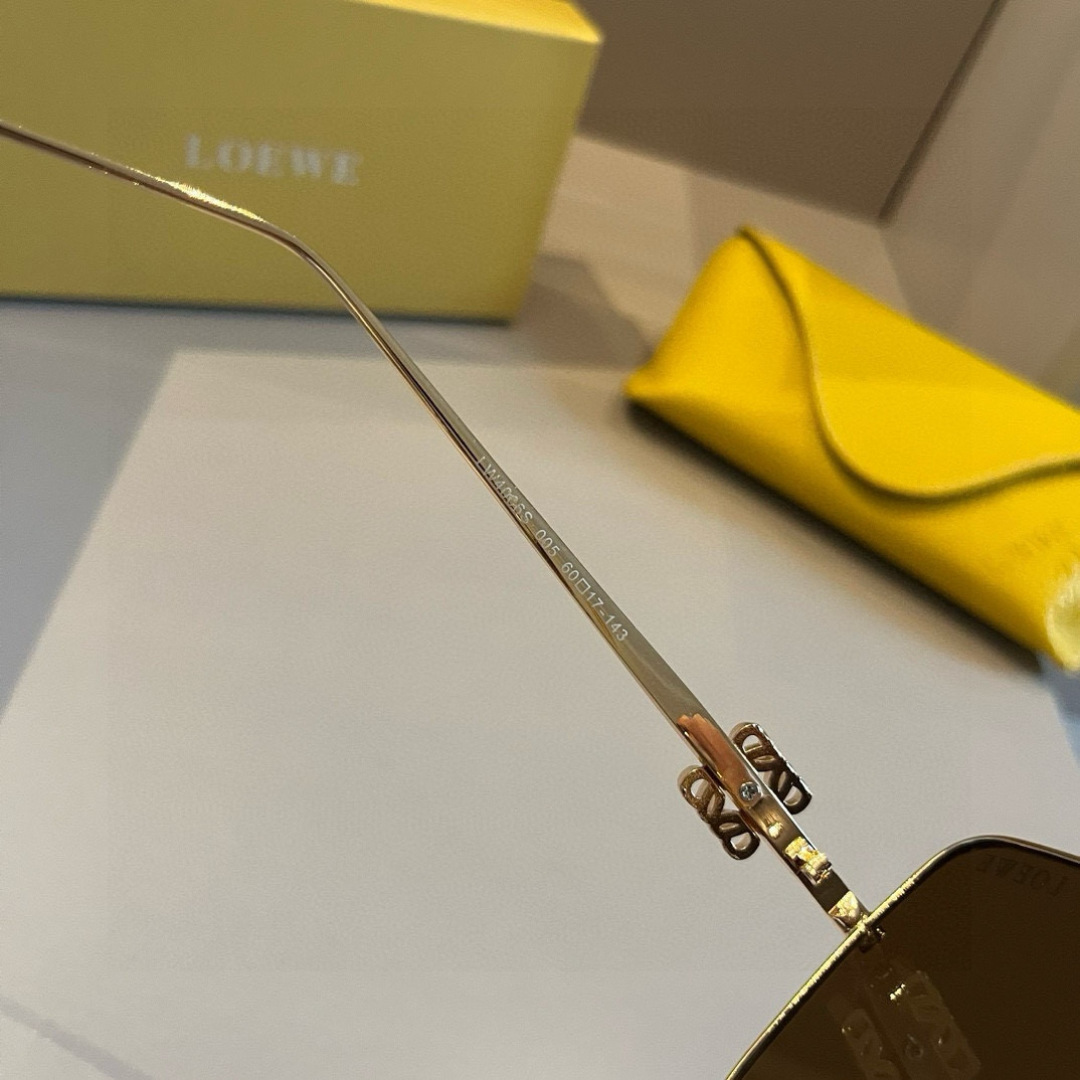 Loewe sunglasses