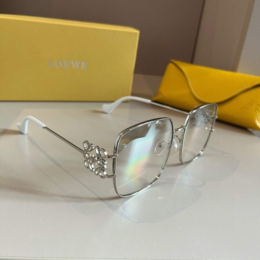 Loewe sunglasses