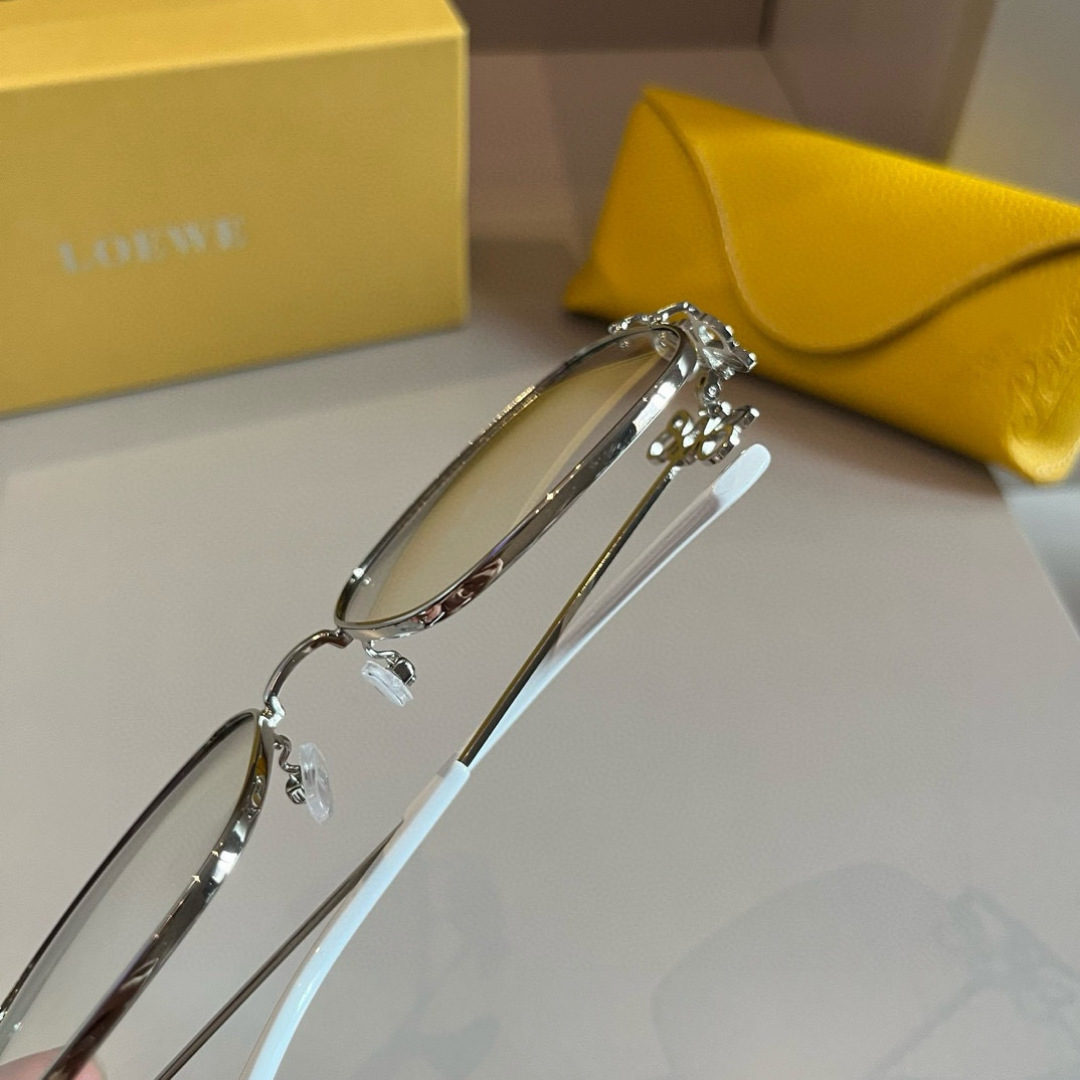 Loewe sunglasses
