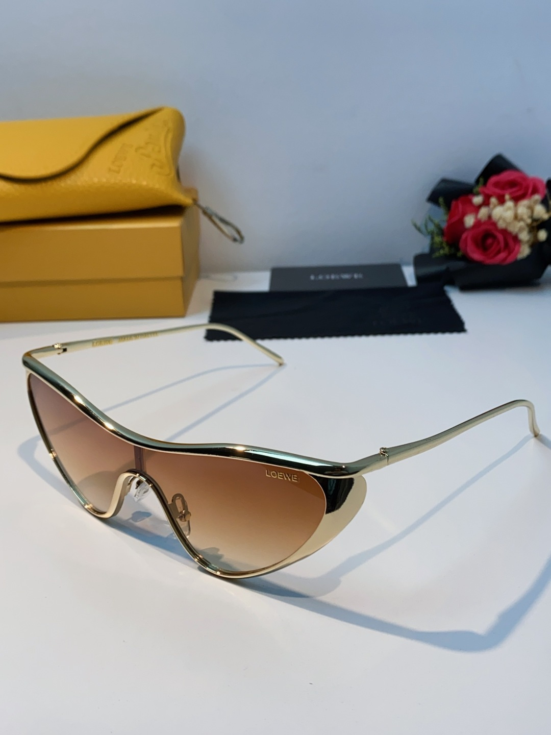 Loewe sunglasses