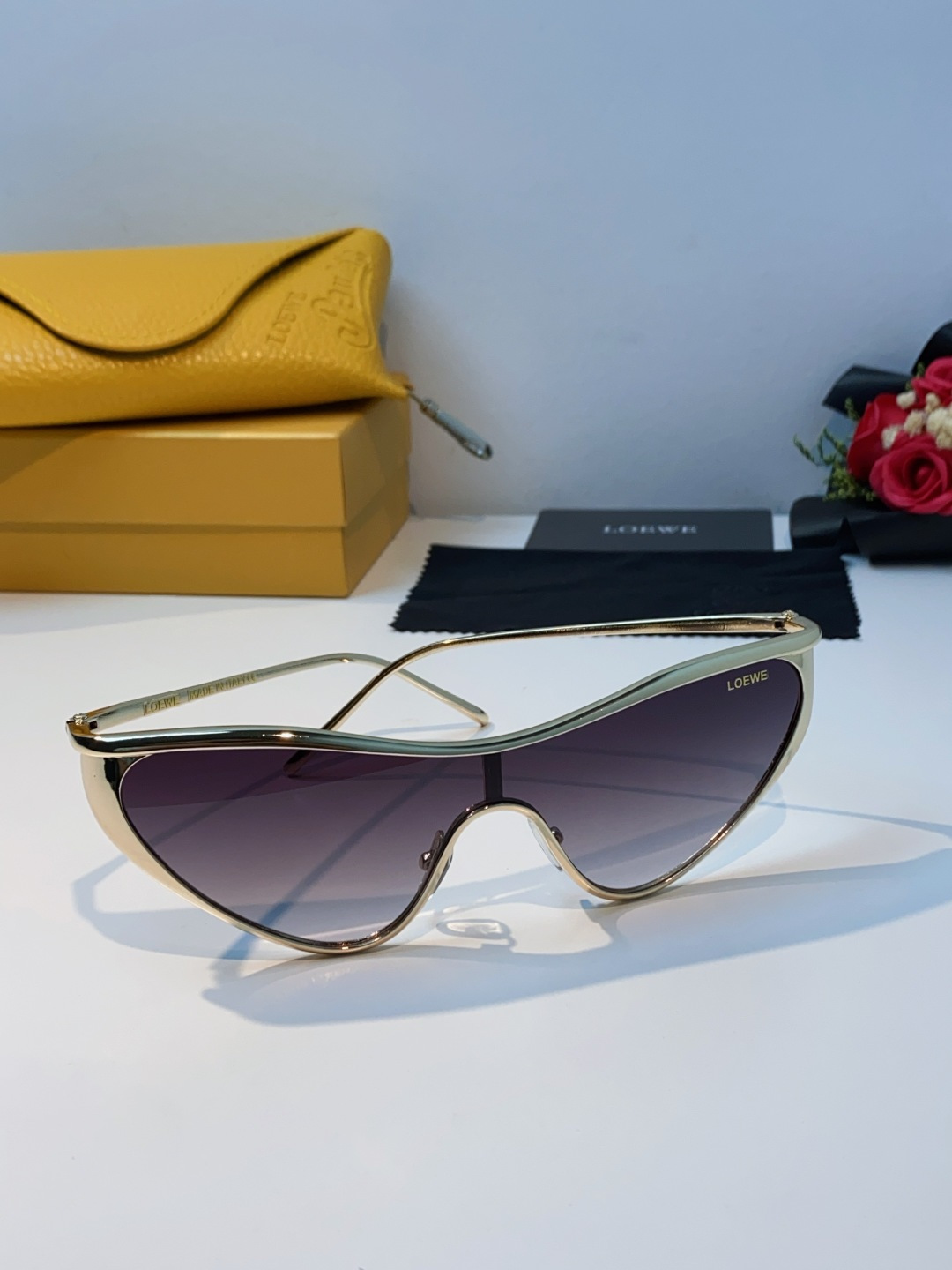 Loewe sunglasses