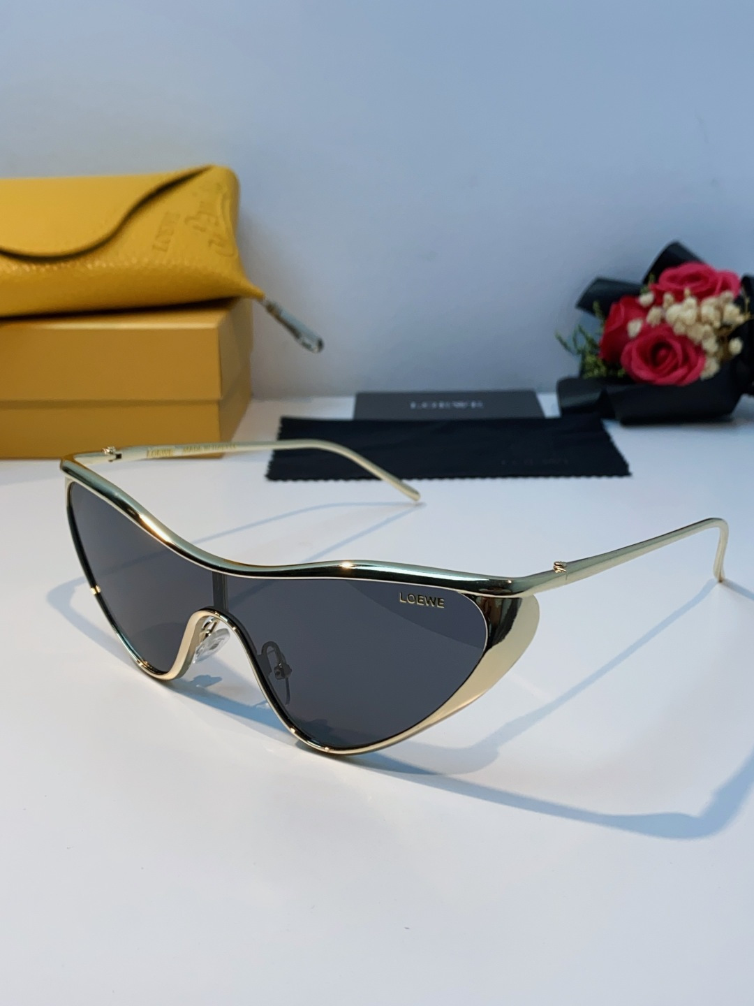Loewe sunglasses
