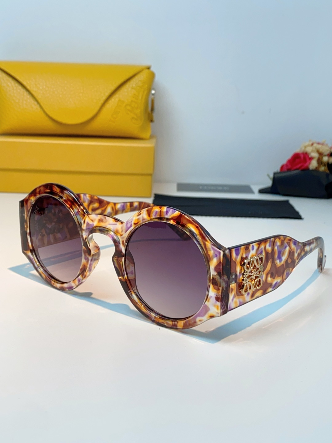 Loewe sunglasses