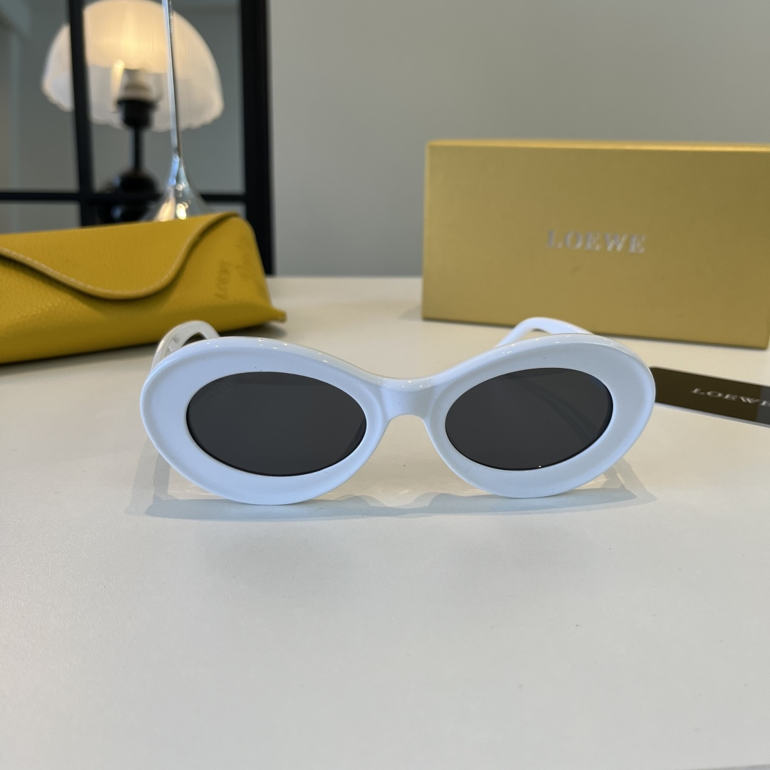 Loewe sunglasses